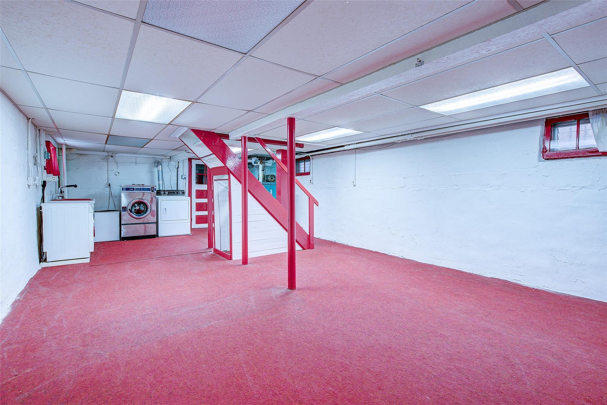 Single Family Union  Queens, NY 11385, MLS-885836-44