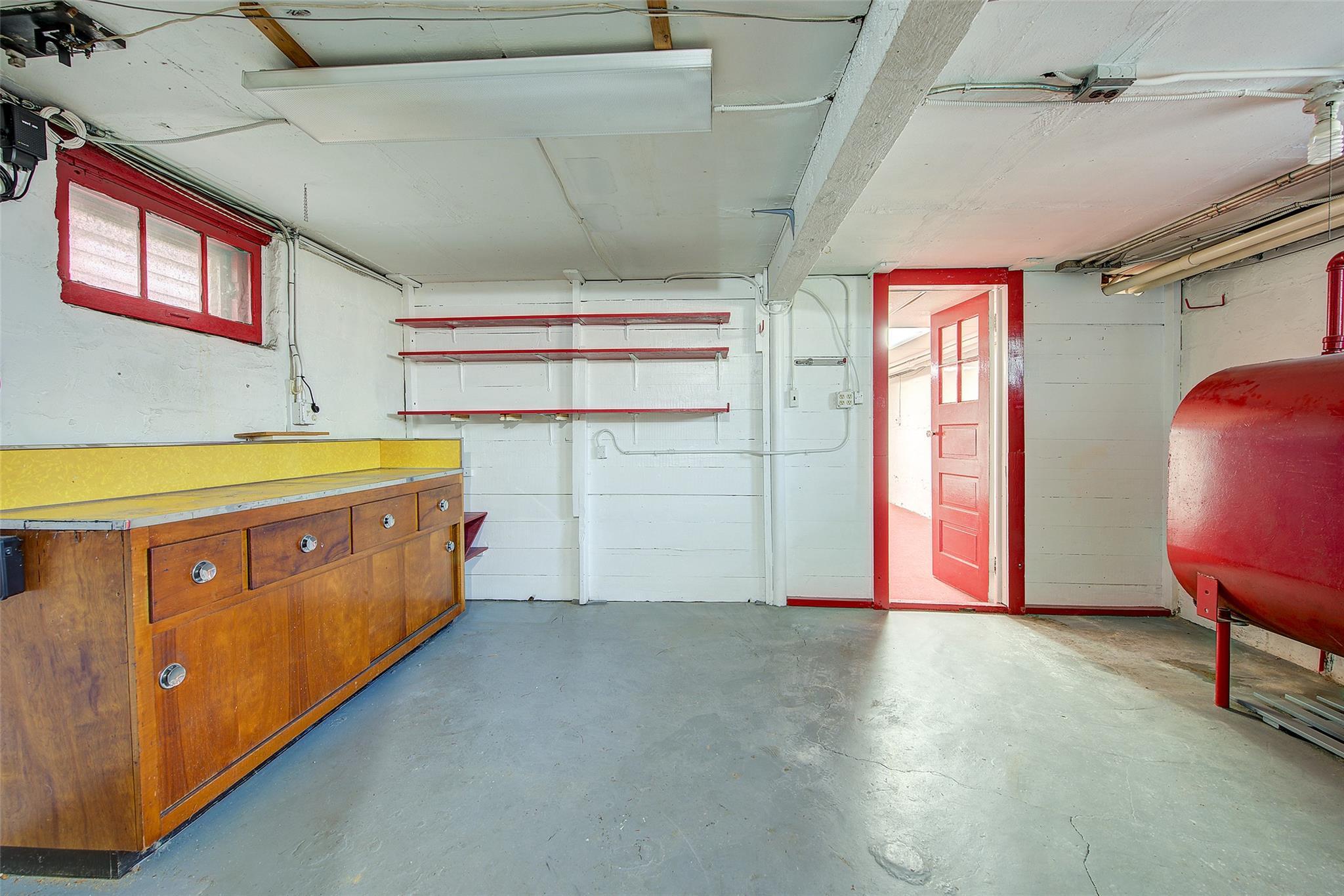 Single Family Union  Queens, NY 11385, MLS-885836-47