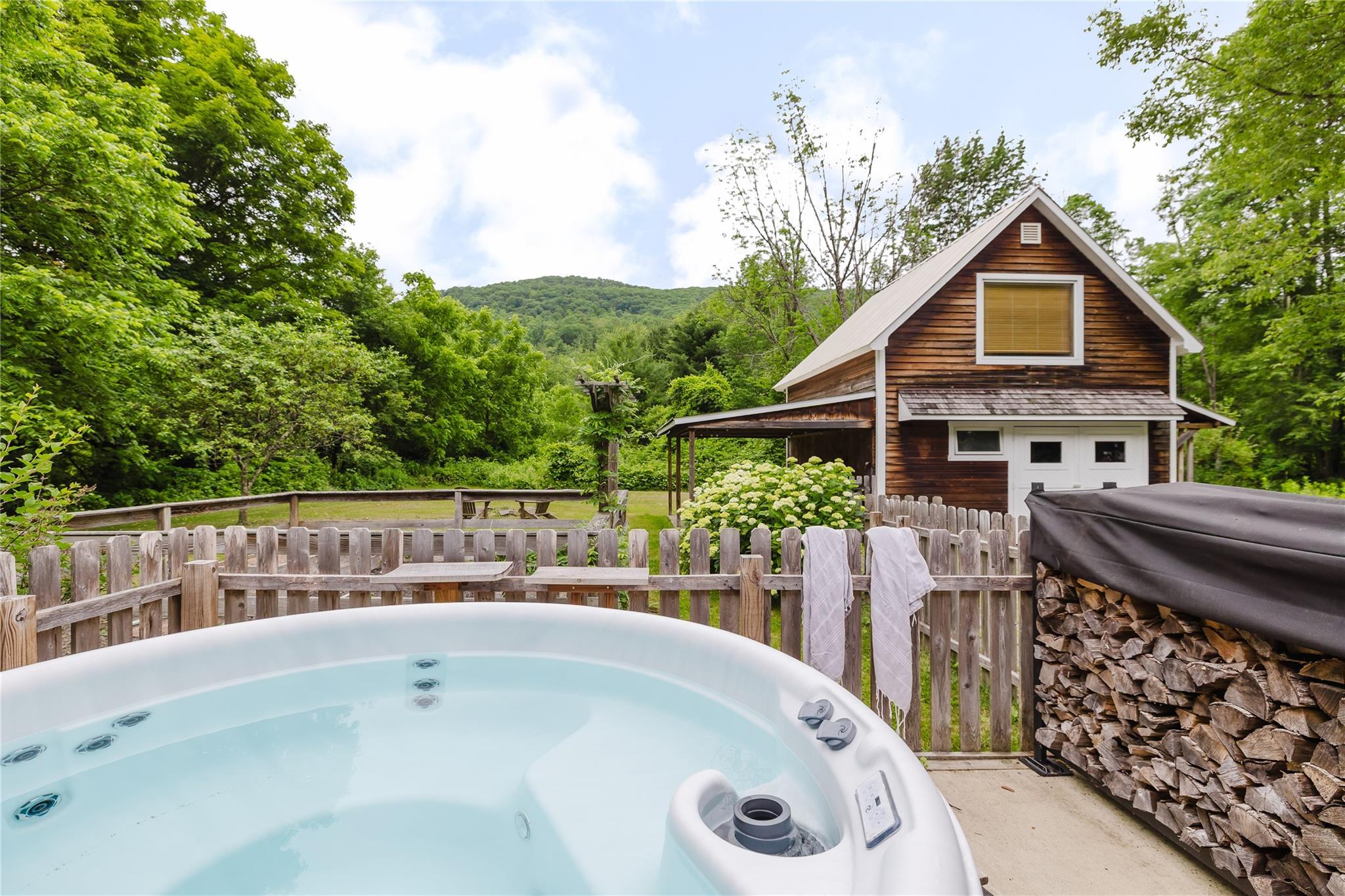 Single Family Maben  Ulster County, NY 12410, MLS-885853-43