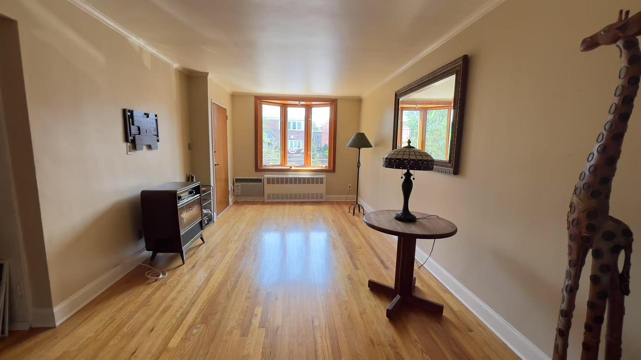 Single Family 70th  Queens, NY 11379, MLS-885870-7