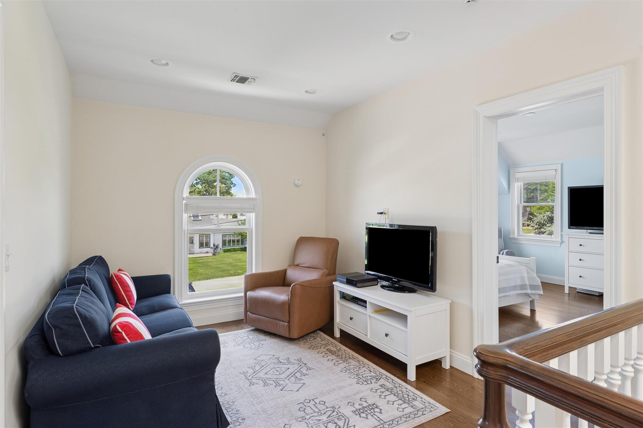 Single Family Shinnecock  Suffolk County, NY 11942, MLS-885895-20