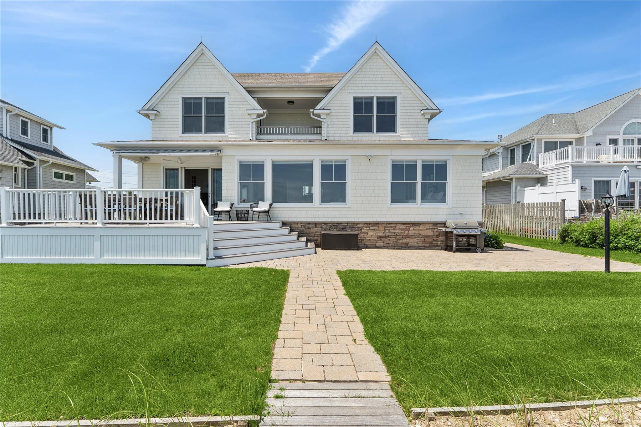 Single Family Shinnecock  Suffolk County, NY 11942, MLS-885895-24