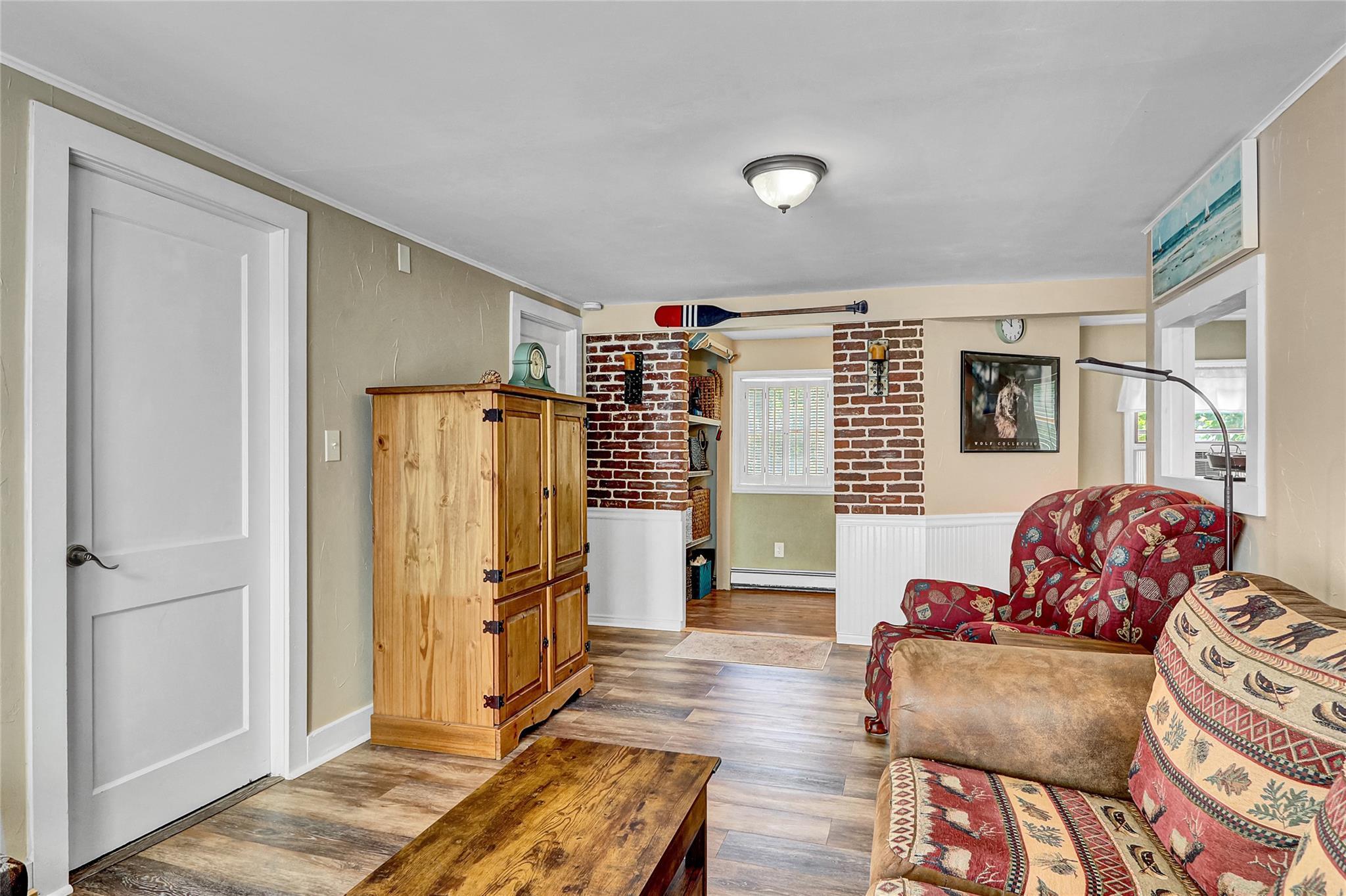 Single Family Dewey  Suffolk County, NY 11776, MLS-885898-13