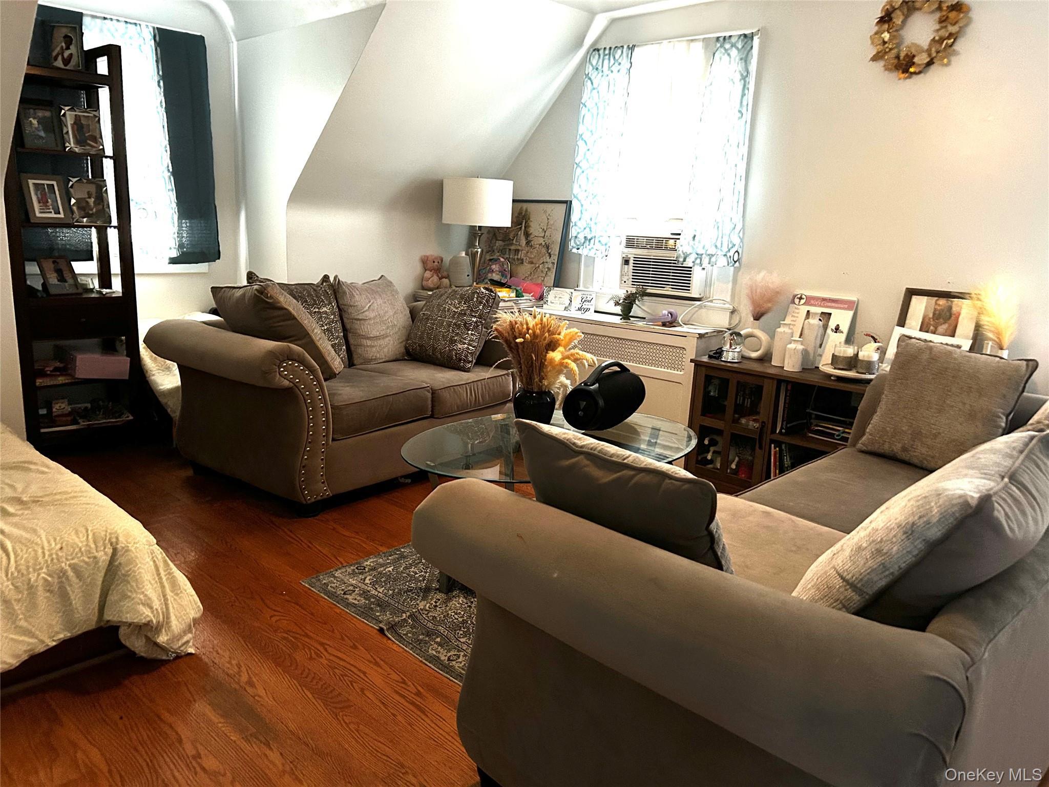 Single Family Duryea Nassau County, NY 11563, MLS-885905-13