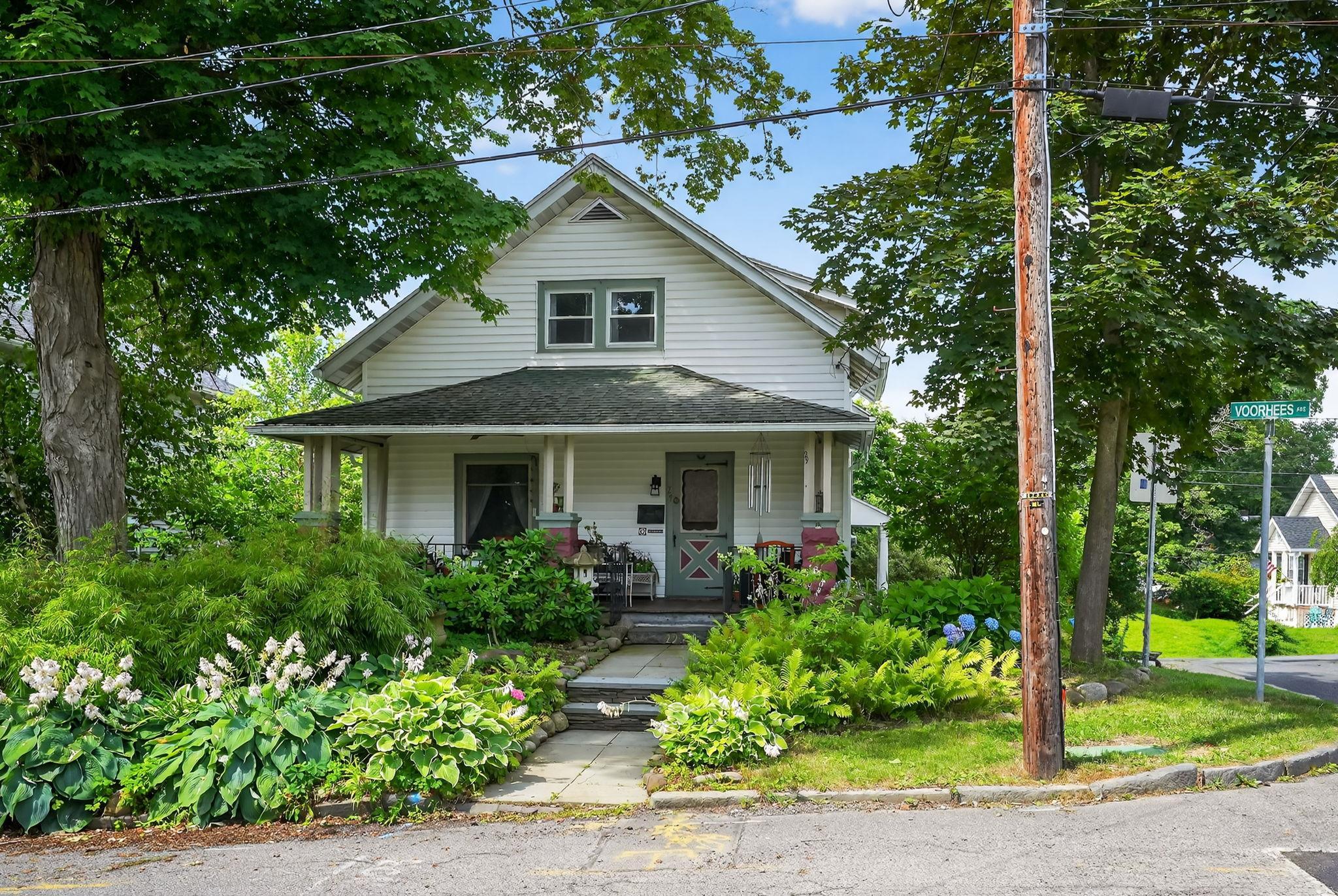 Single Family Voorhees  Ulster County, NY 12401, MLS-885911-2