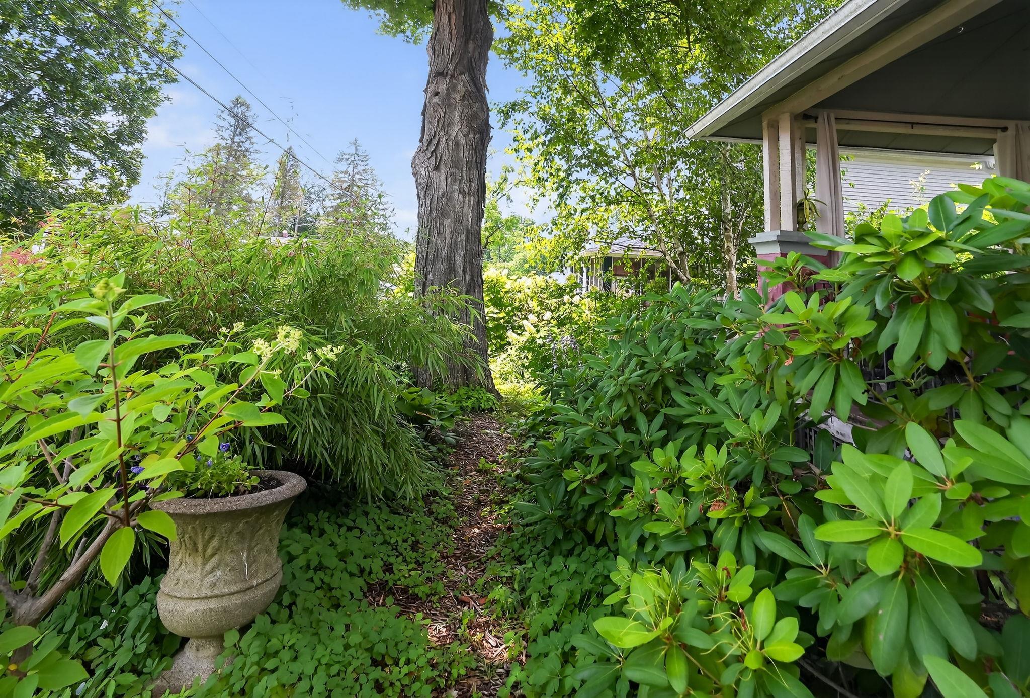 Single Family Voorhees  Ulster County, NY 12401, MLS-885911-47