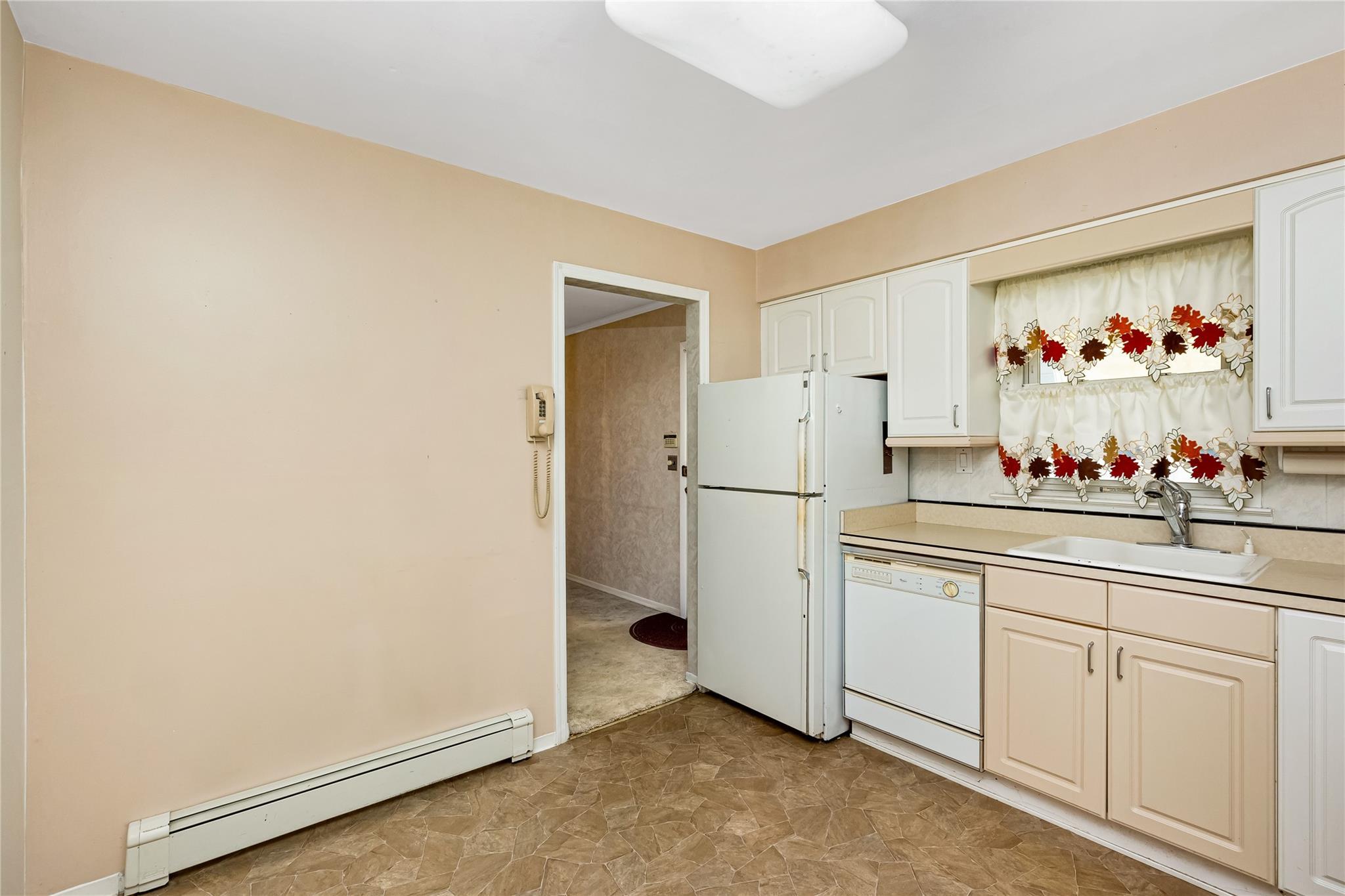 Single Family Seaman  Nassau County, NY 11520, MLS-885933-17