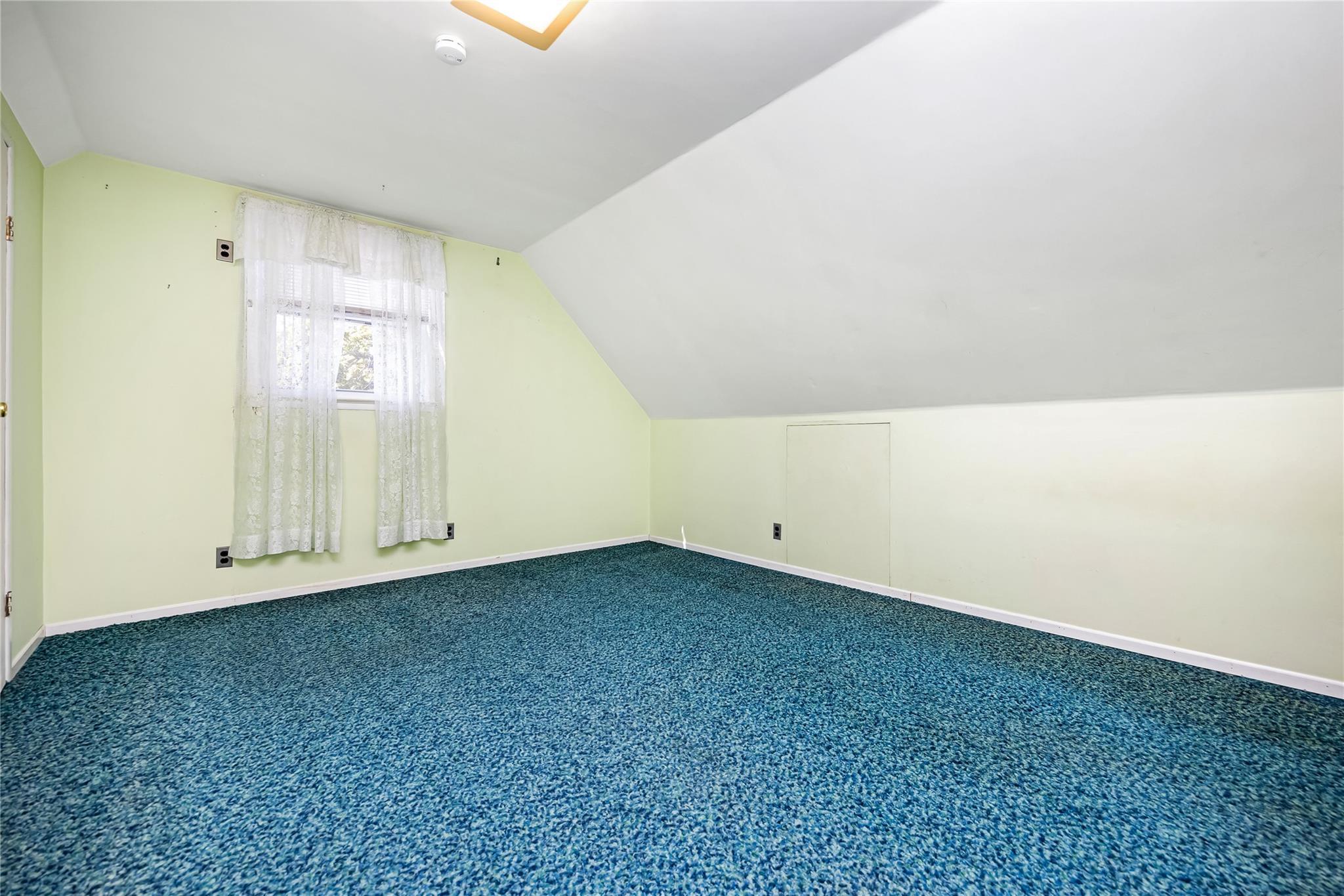 Single Family Seaman  Nassau County, NY 11520, MLS-885933-22