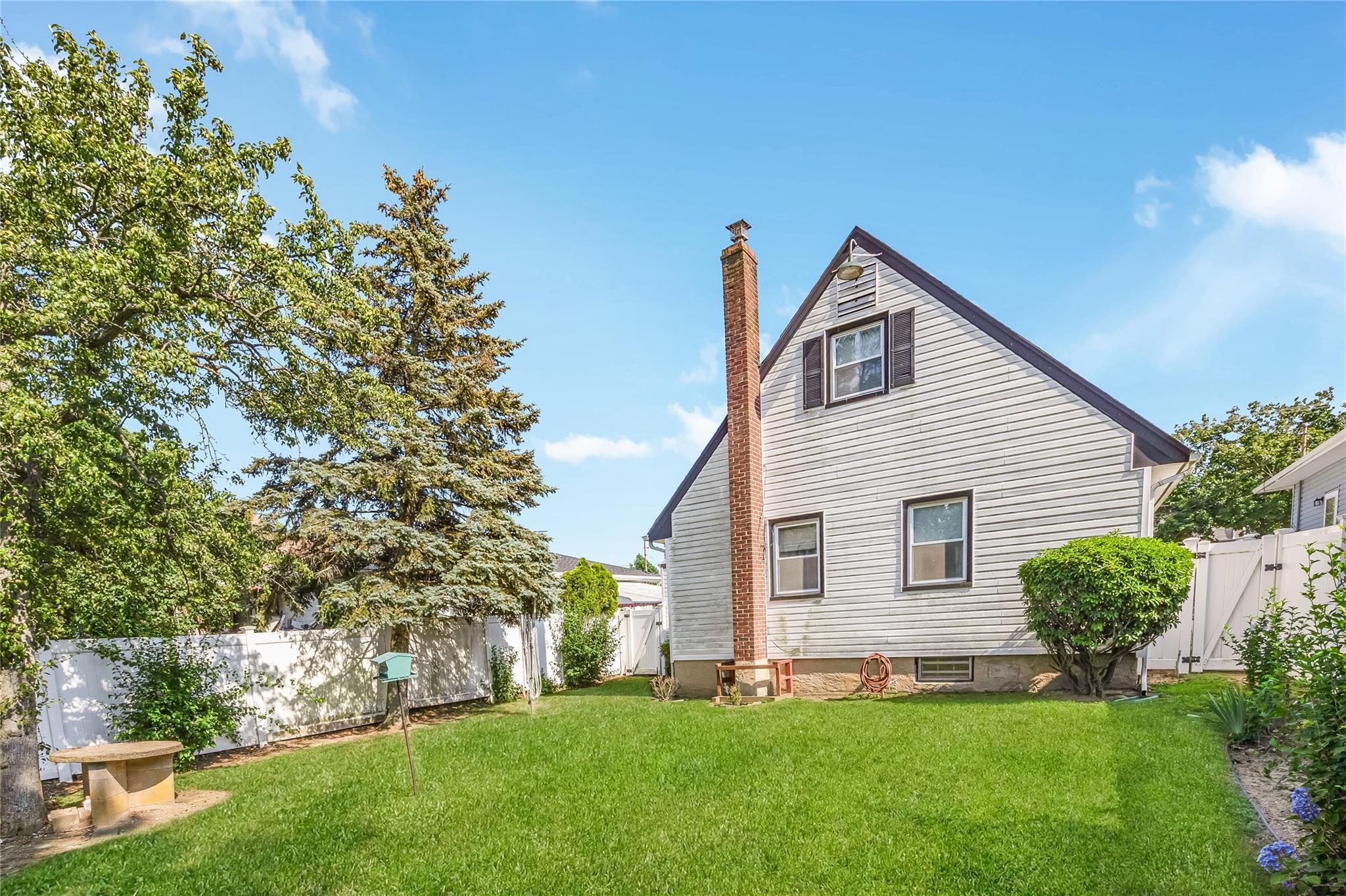 Single Family Seaman  Nassau County, NY 11520, MLS-885933-5