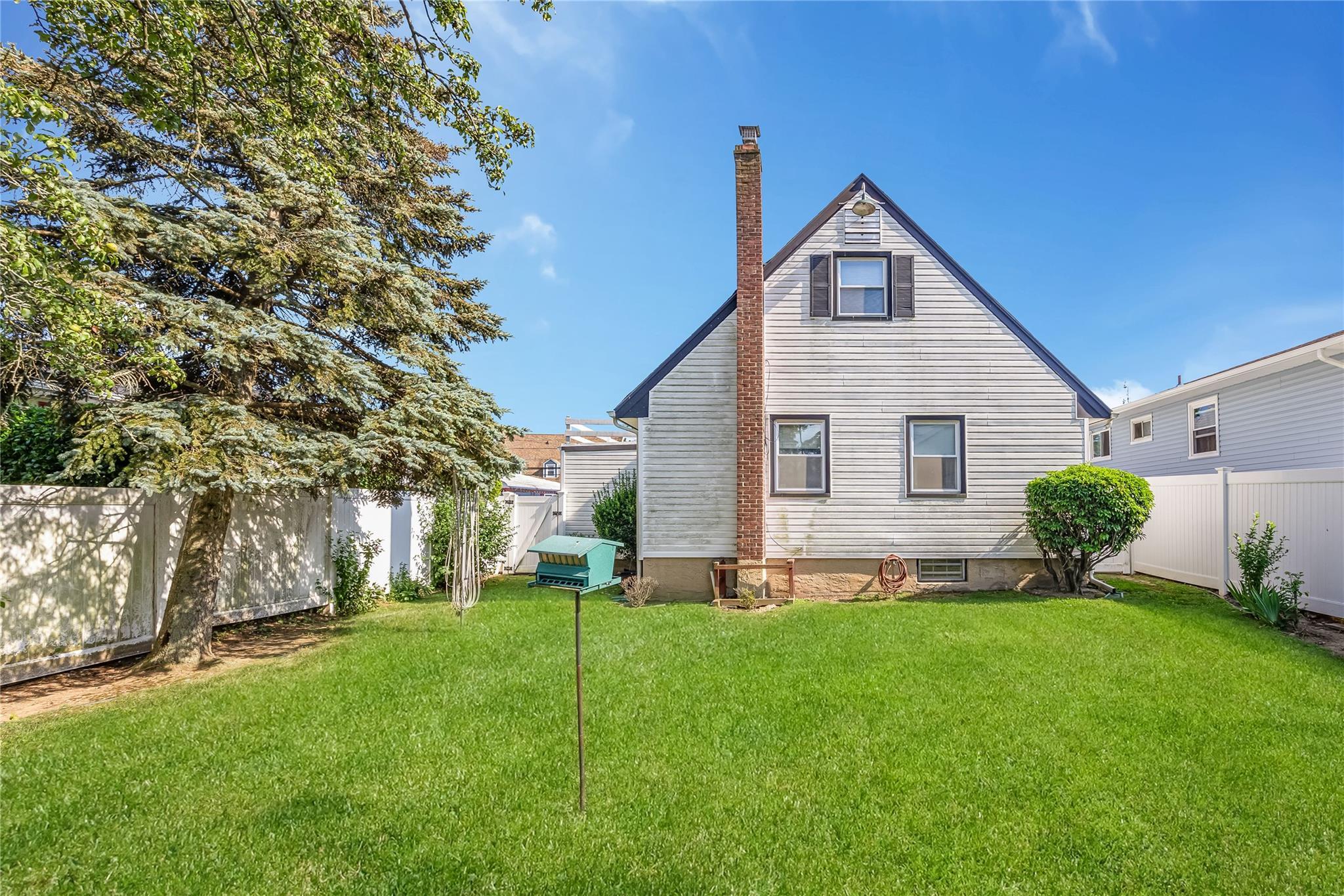 Single Family Seaman  Nassau County, NY 11520, MLS-885933-6