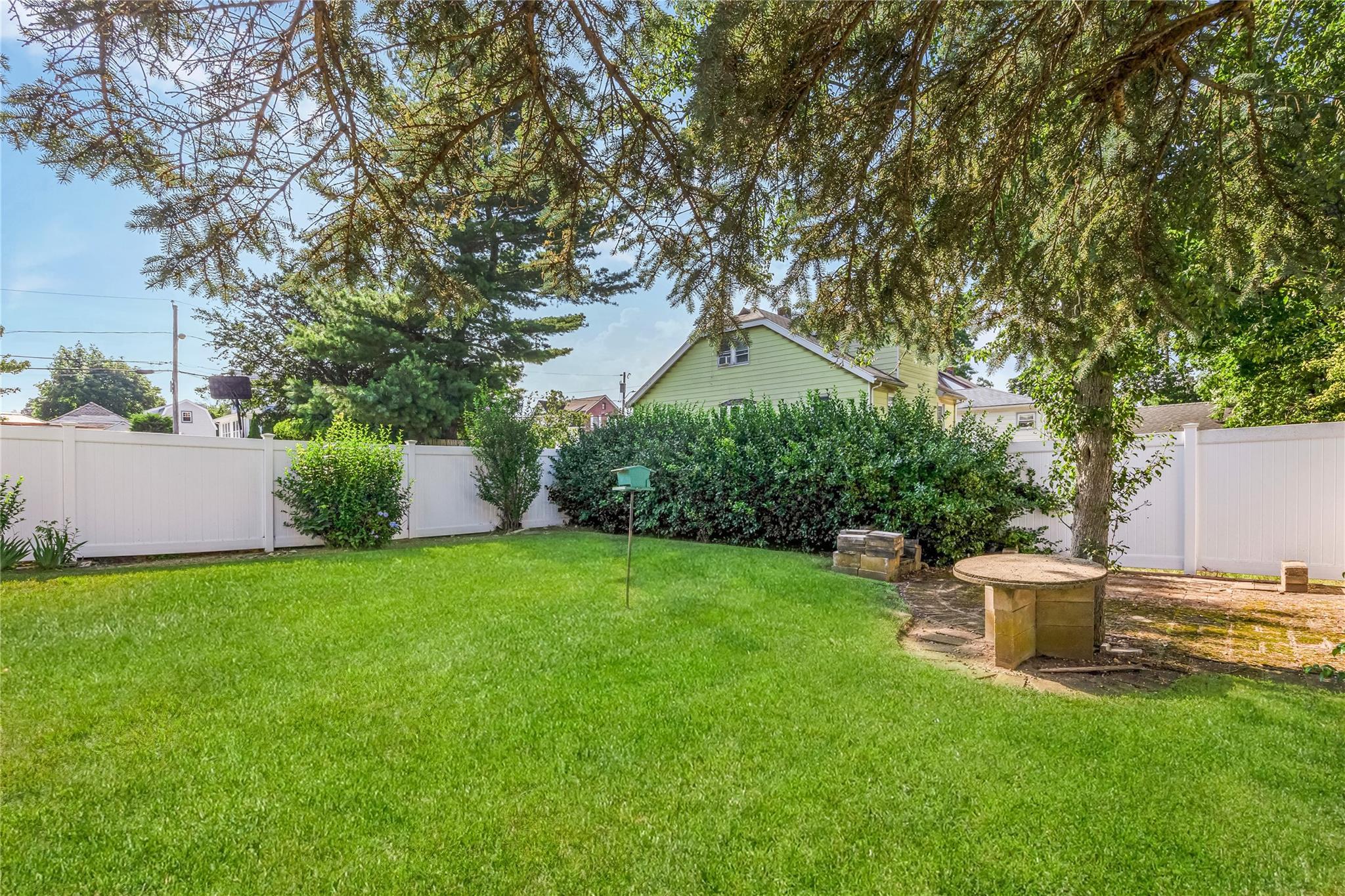 Single Family Seaman  Nassau County, NY 11520, MLS-885933-8