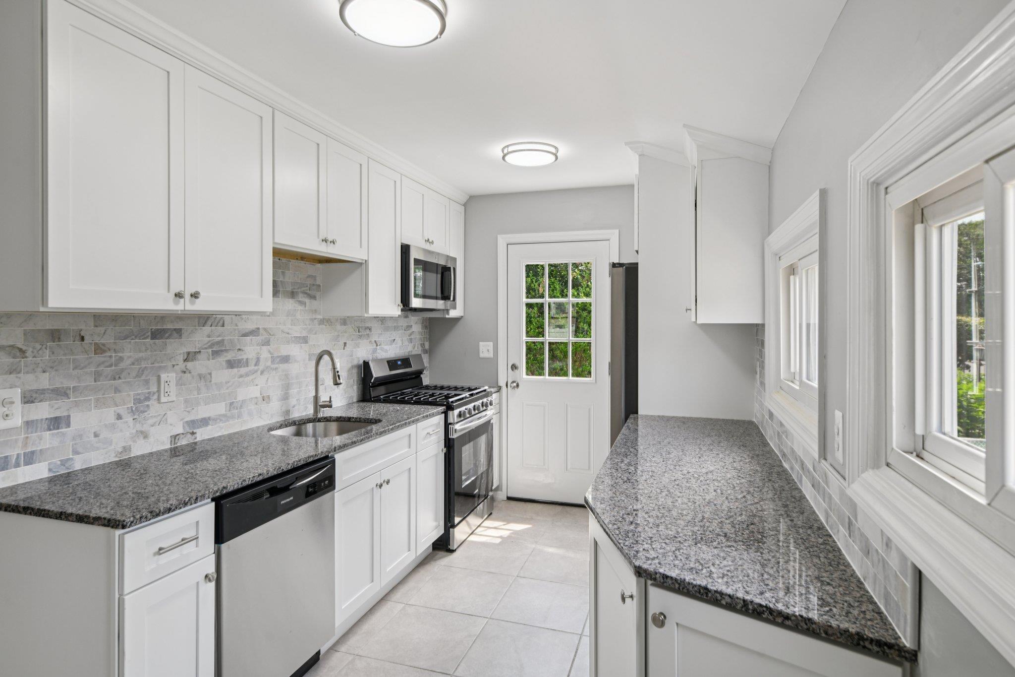 Single Family Walton  Suffolk County, NY 11717, MLS-885940-11