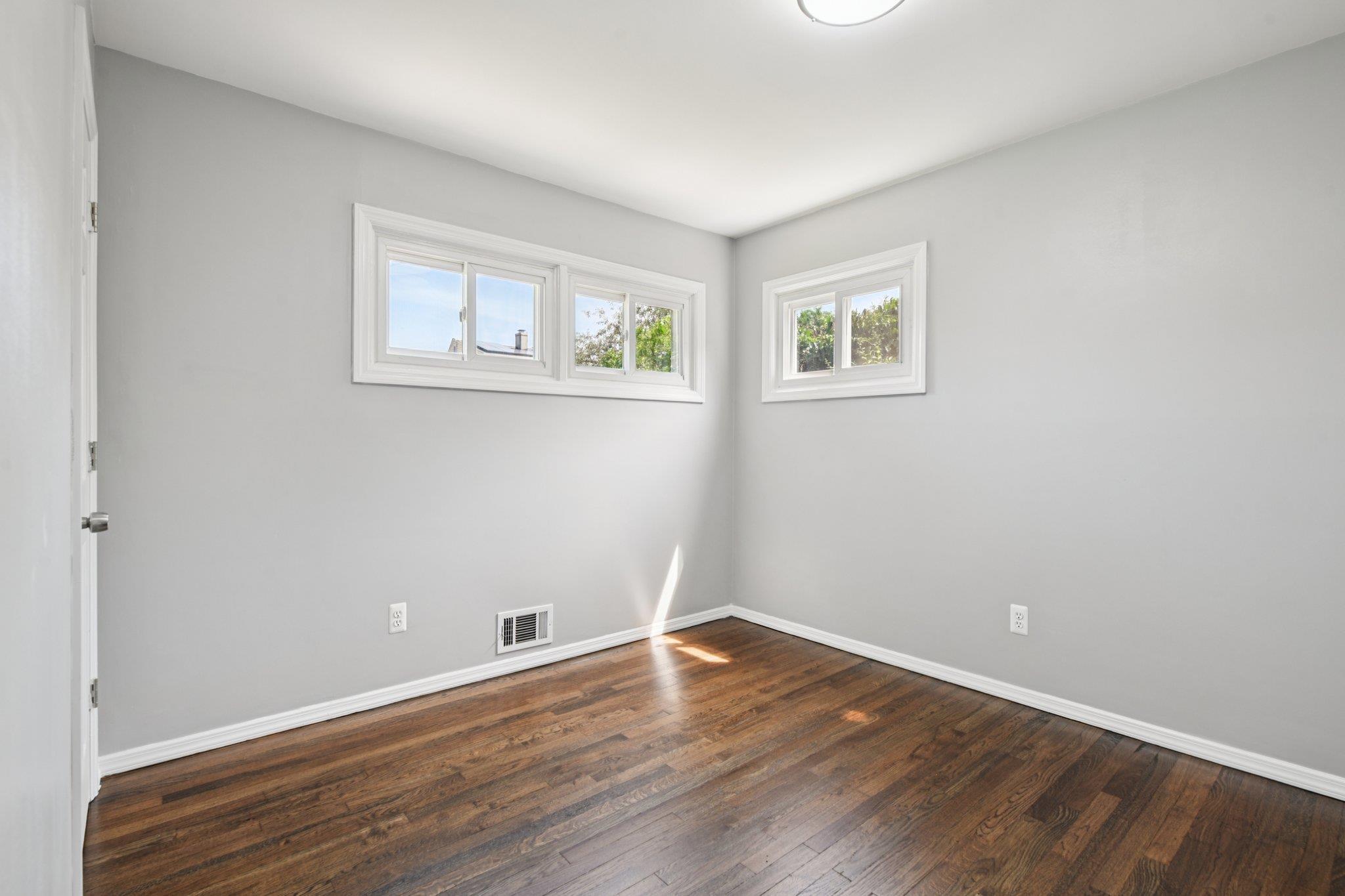 Single Family Walton  Suffolk County, NY 11717, MLS-885940-21
