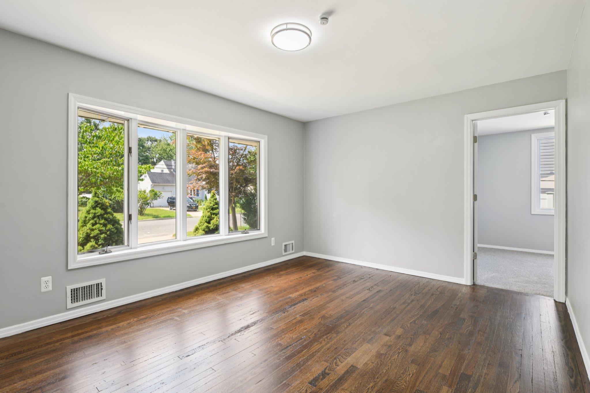 Single Family Walton  Suffolk County, NY 11717, MLS-885940-7