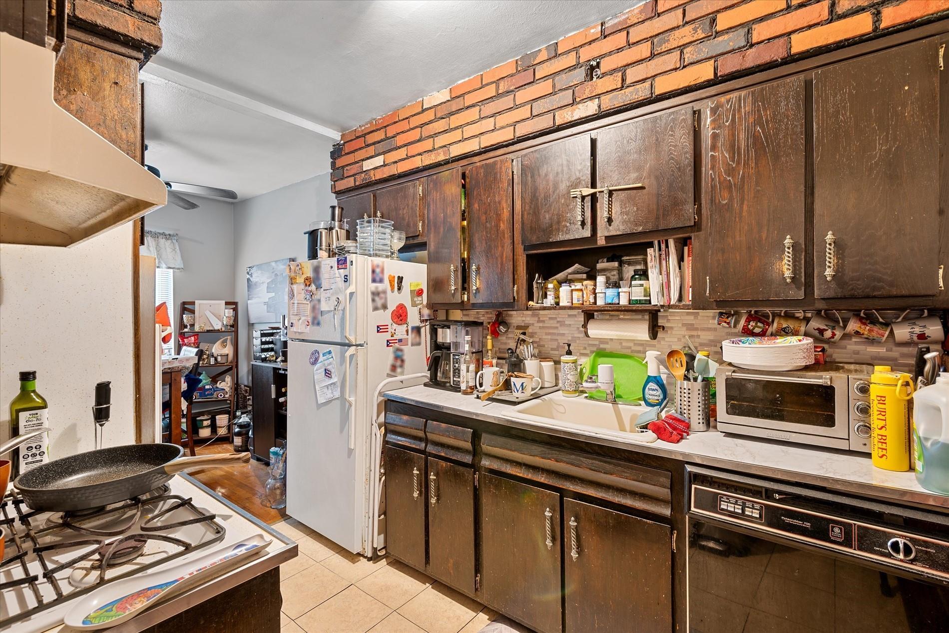 Single Family 71st  Queens, NY 11377, MLS-885942-6