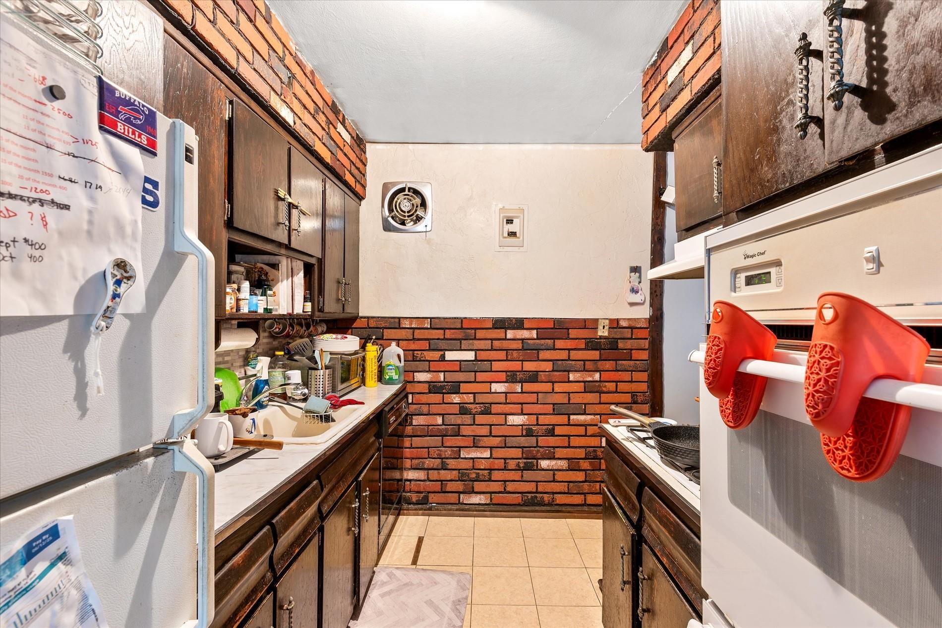 Single Family 71st  Queens, NY 11377, MLS-885942-7