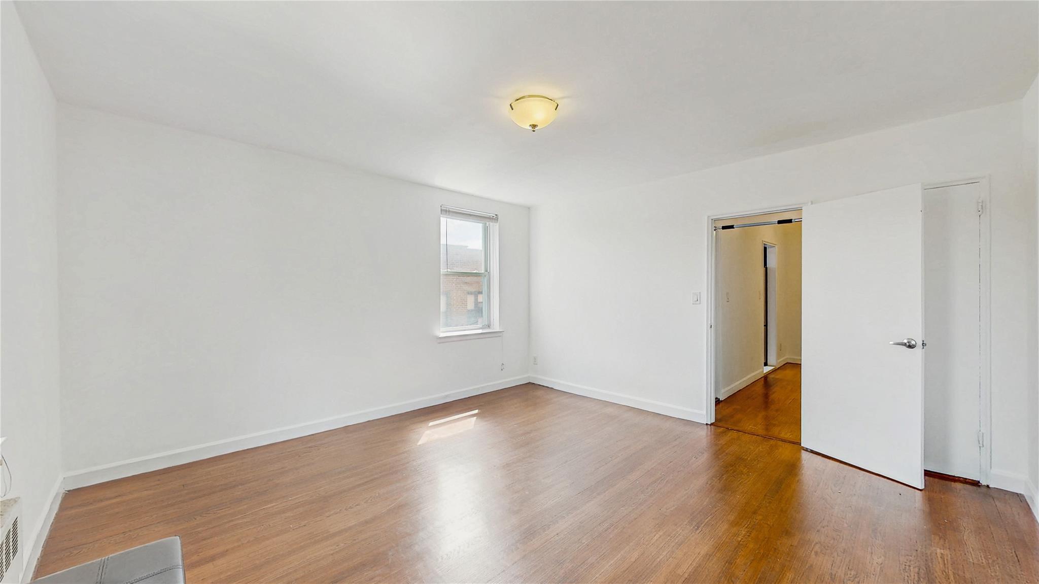 Apartment 67th  Queens, NY 11375, MLS-885947-22