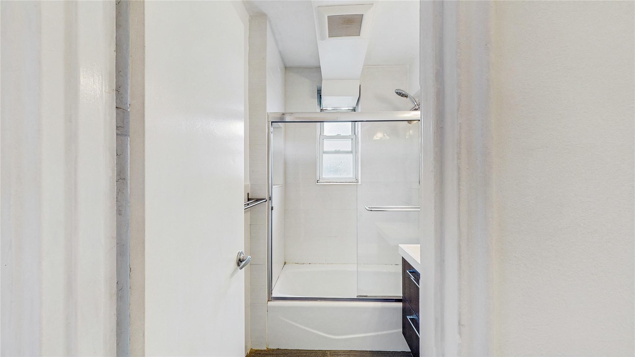 Apartment 67th  Queens, NY 11375, MLS-885947-24