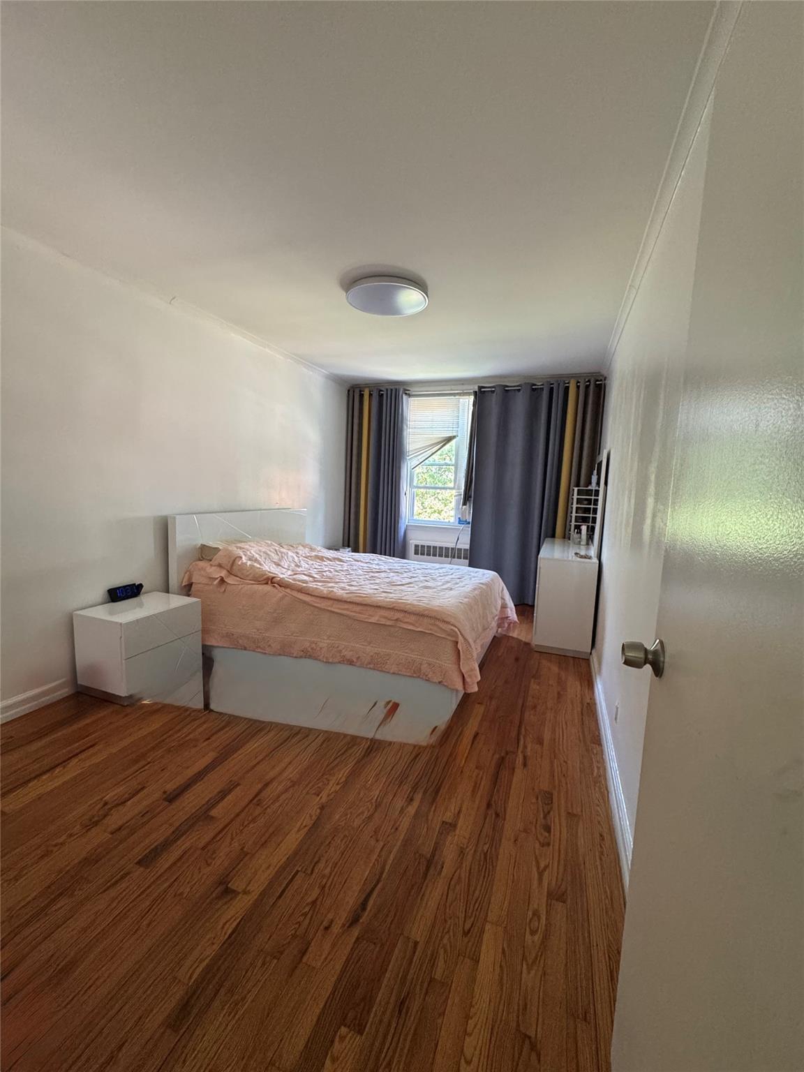 Single Family 150  Queens, NY 11354, MLS-885961-6