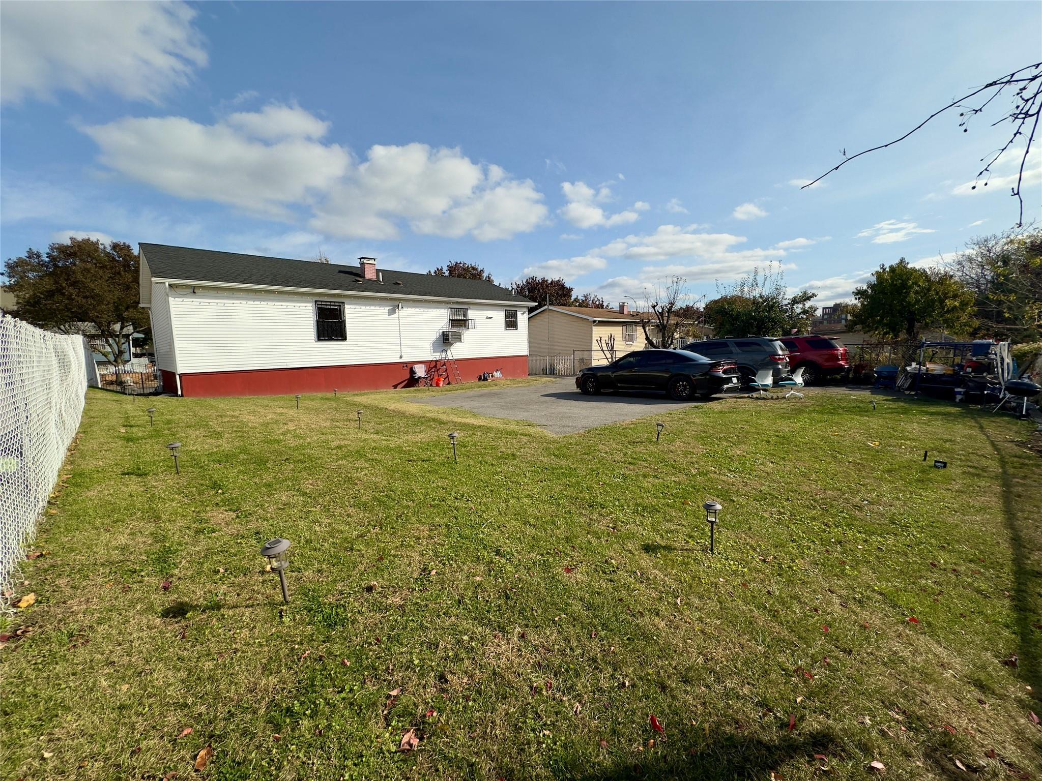 Single Family Charlotte  Bronx, NY 10460, MLS-885970-3