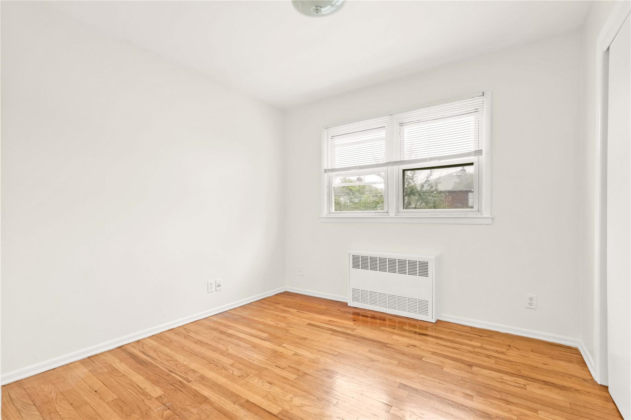 Single Family Poplar  Queens, NY 11355, MLS-885978-11