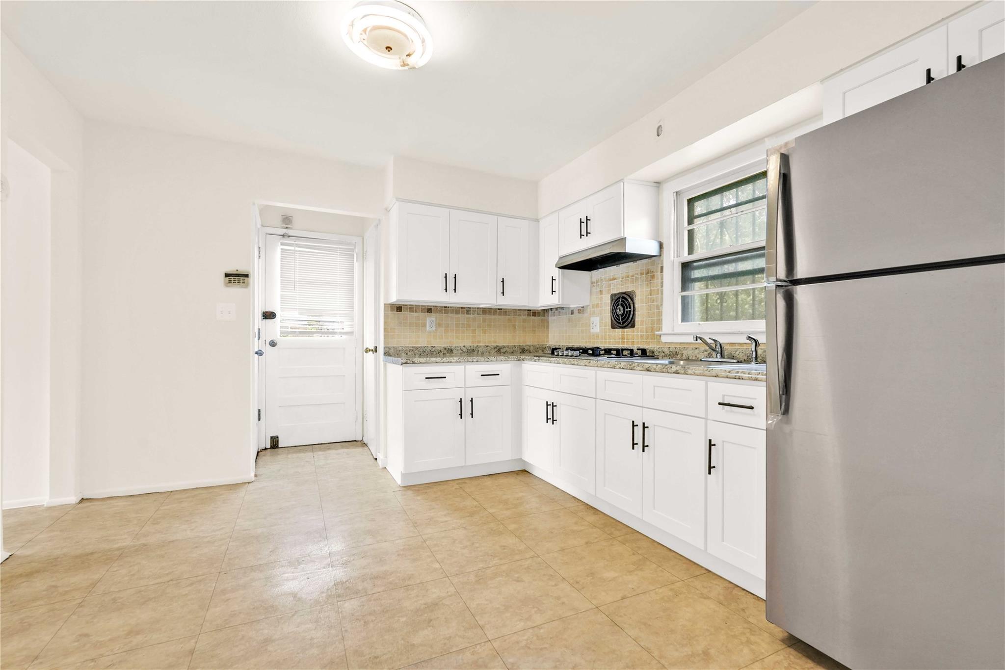 Single Family Poplar  Queens, NY 11355, MLS-885978-18