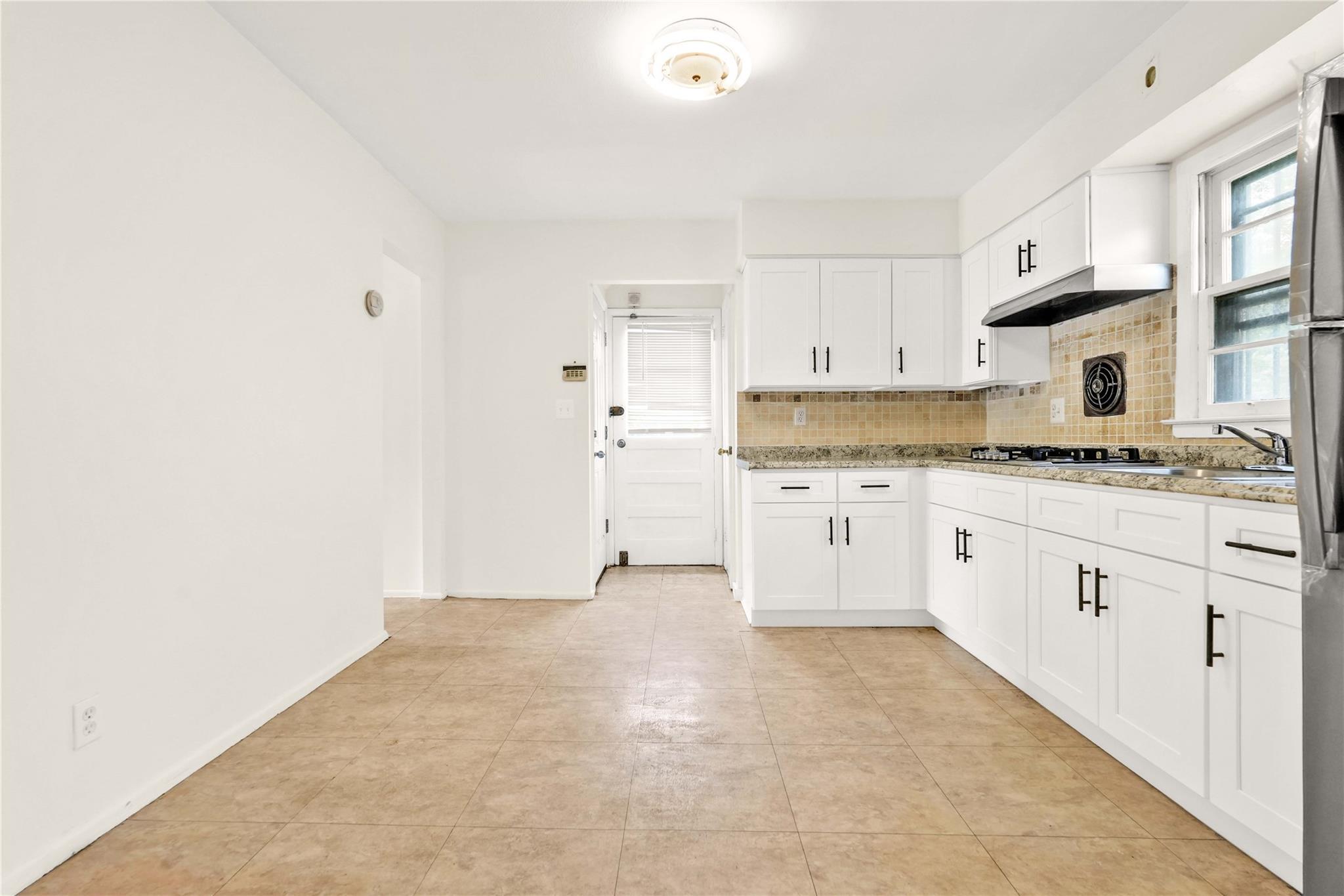 Single Family Poplar  Queens, NY 11355, MLS-885978-19