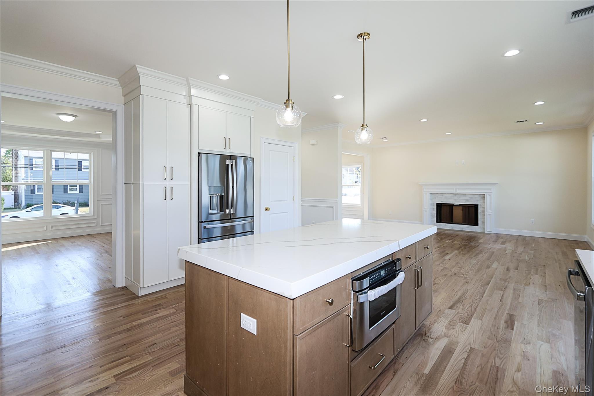 Single Family Rose Nassau County, NY 11566, MLS-885981-16