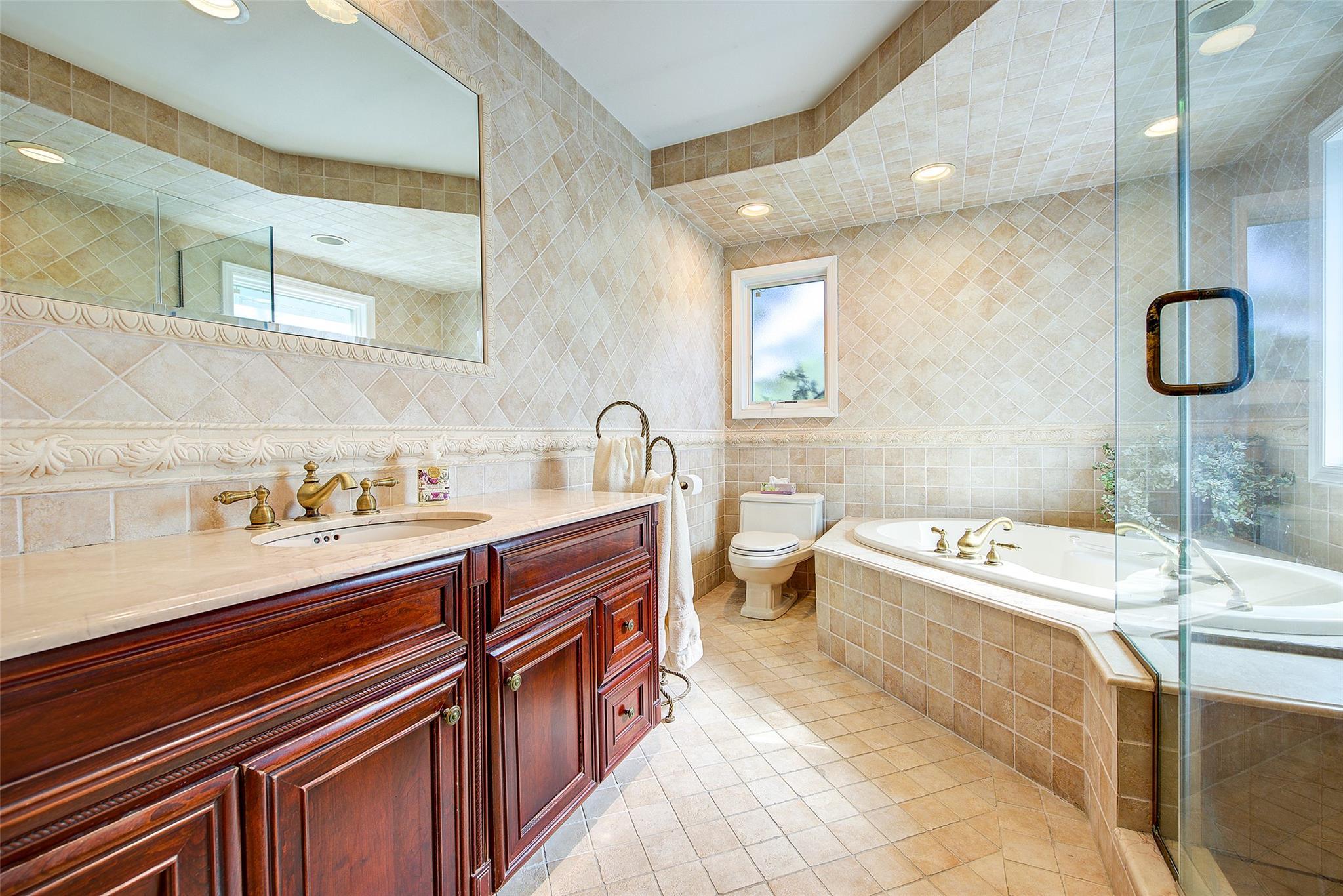 Single Family 170th  Queens, NY 11365, MLS-885994-30