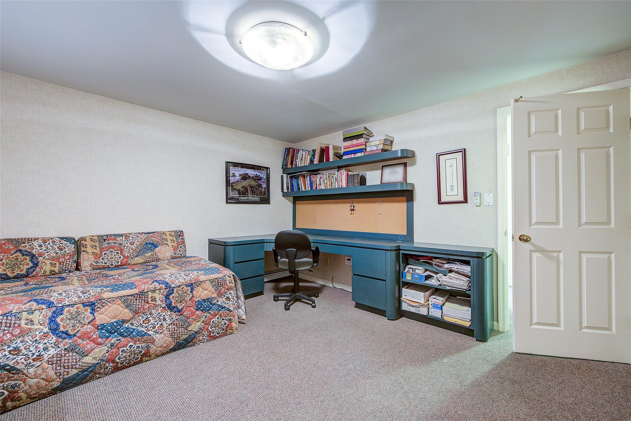 Single Family 170th  Queens, NY 11365, MLS-885994-38