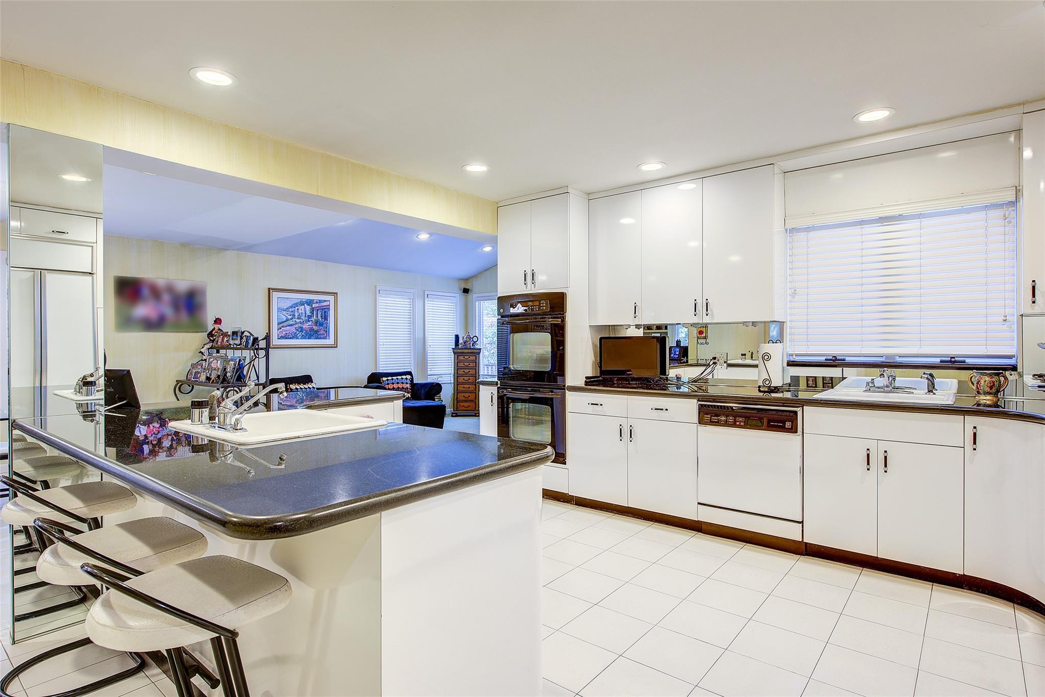Single Family 170th  Queens, NY 11365, MLS-885994-9
