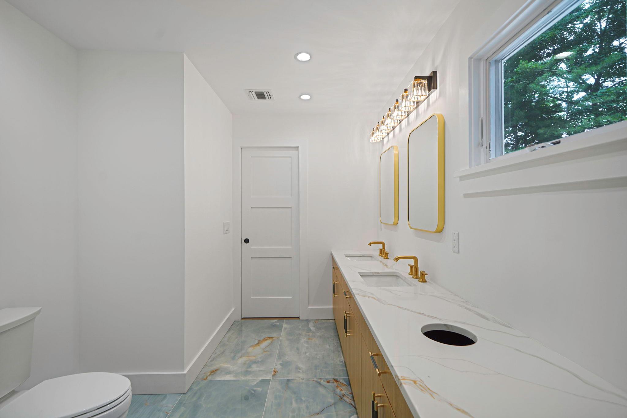 Single Family Friendly Suffolk County, NY 11787, MLS-886033-23