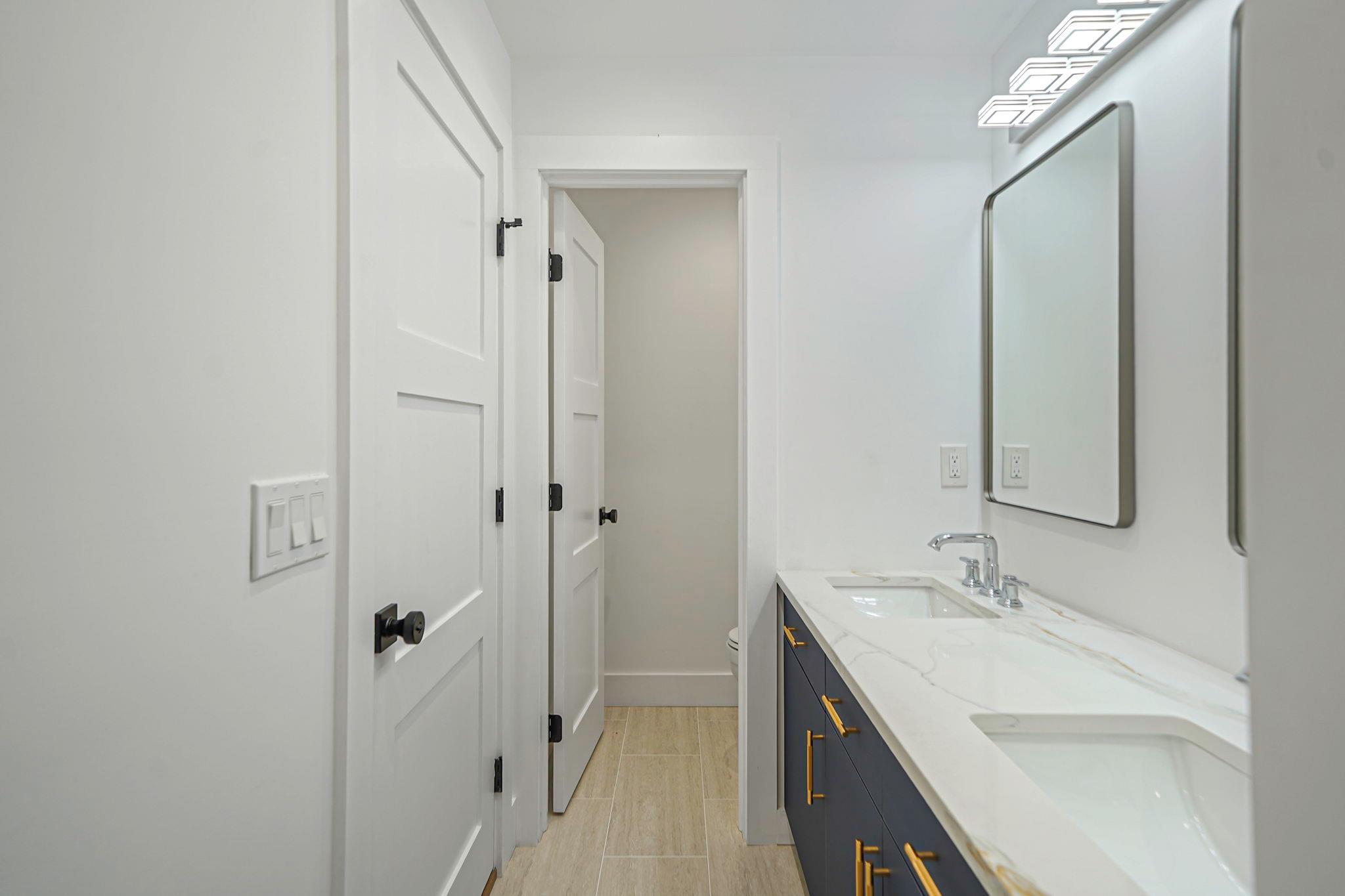 Single Family Friendly Suffolk County, NY 11787, MLS-886033-29