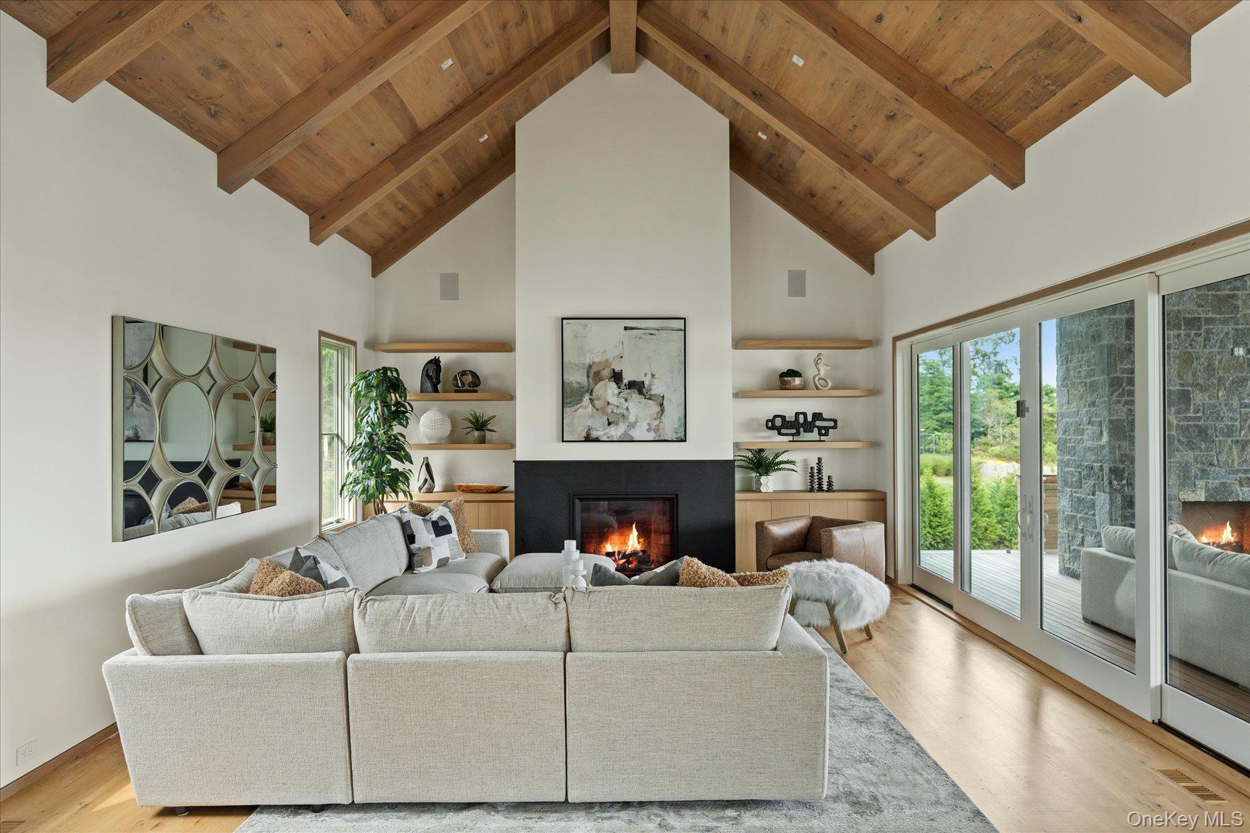 Single Family Main Suffolk County, NY 11978, MLS-886050-14