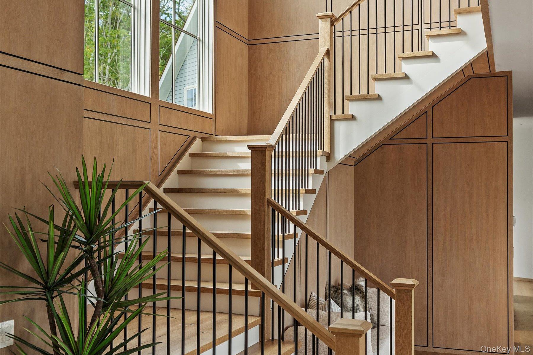 Single Family Main Suffolk County, NY 11978, MLS-886050-22