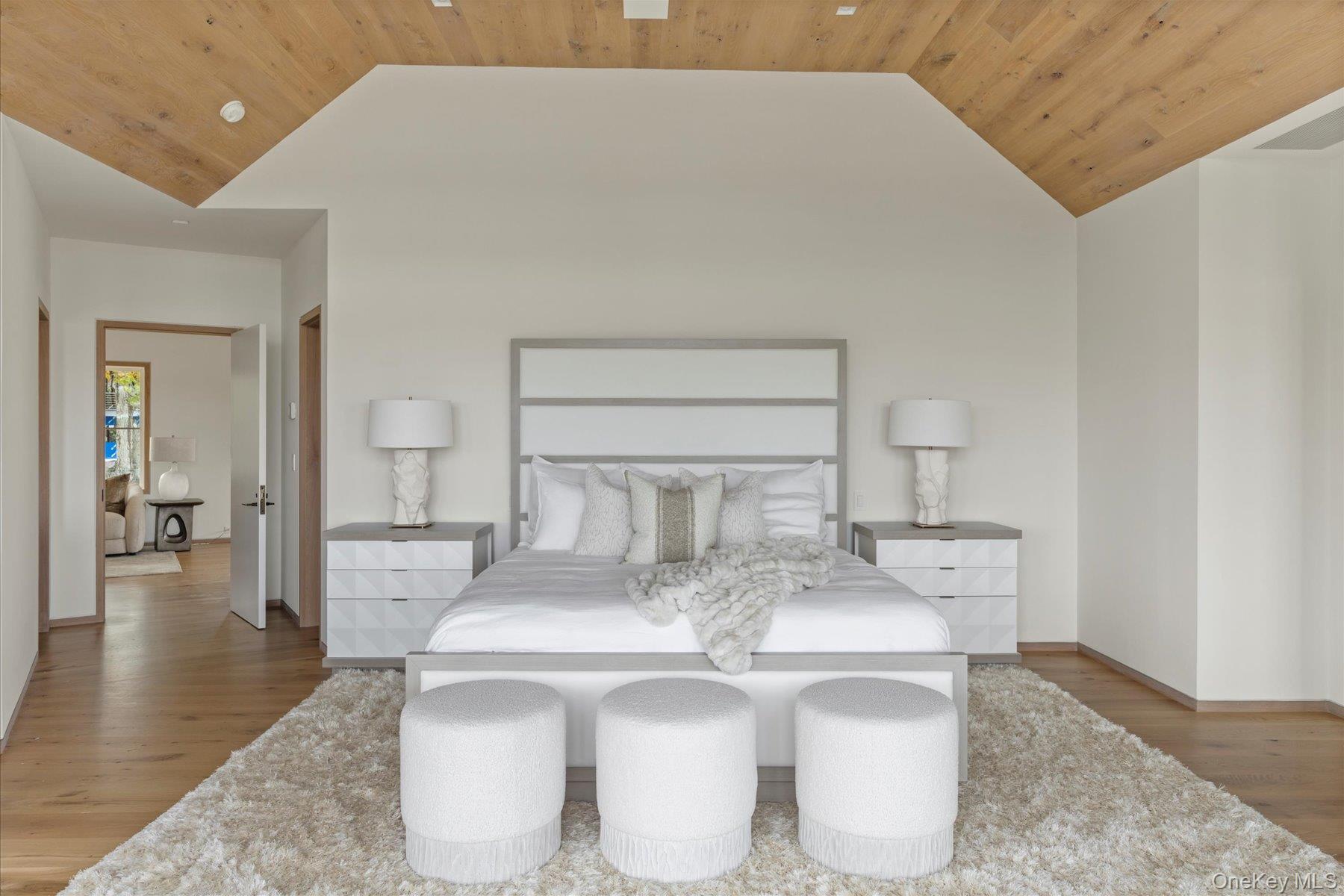 Single Family Main Suffolk County, NY 11978, MLS-886050-26