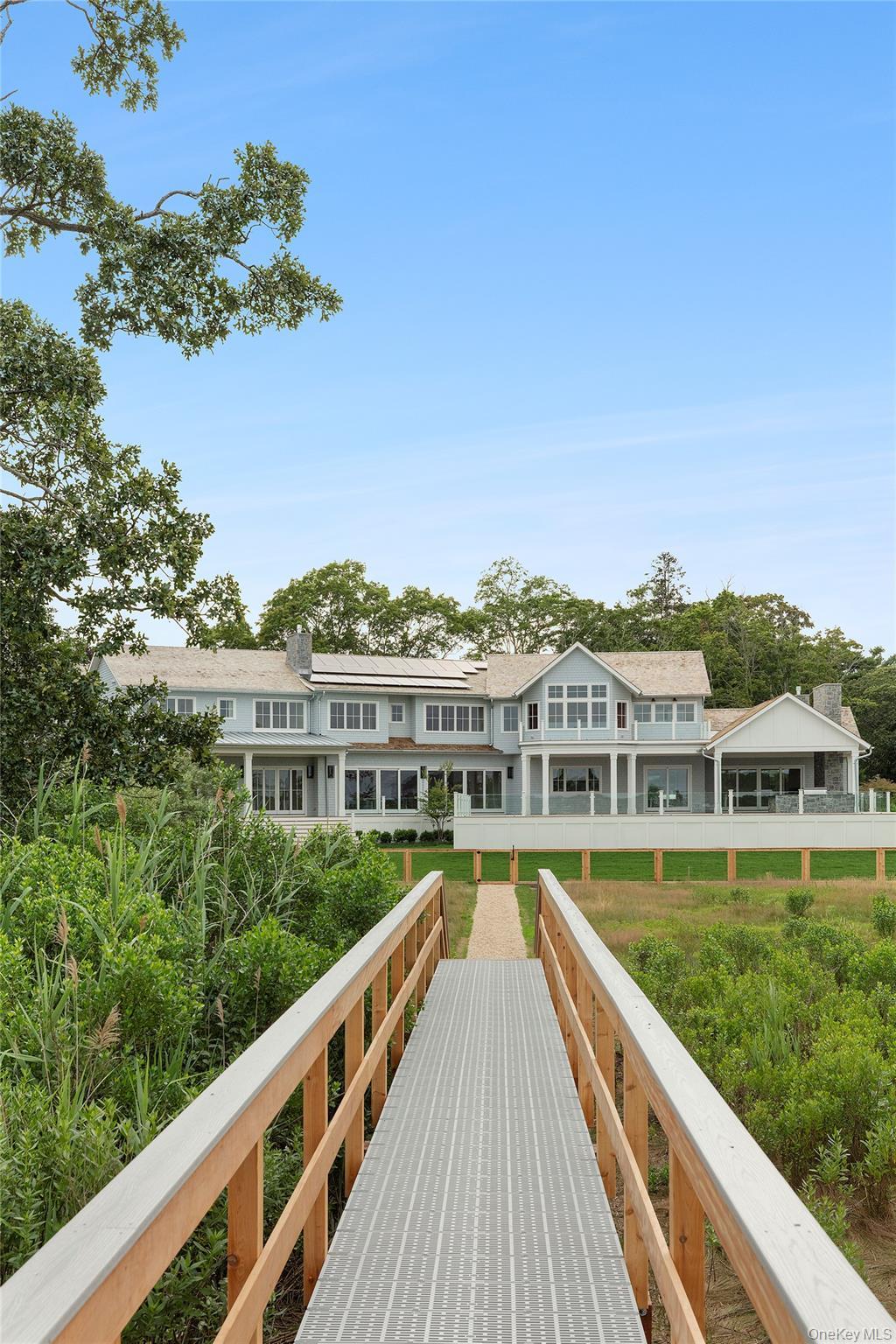 Single Family Main Suffolk County, NY 11978, MLS-886050-41