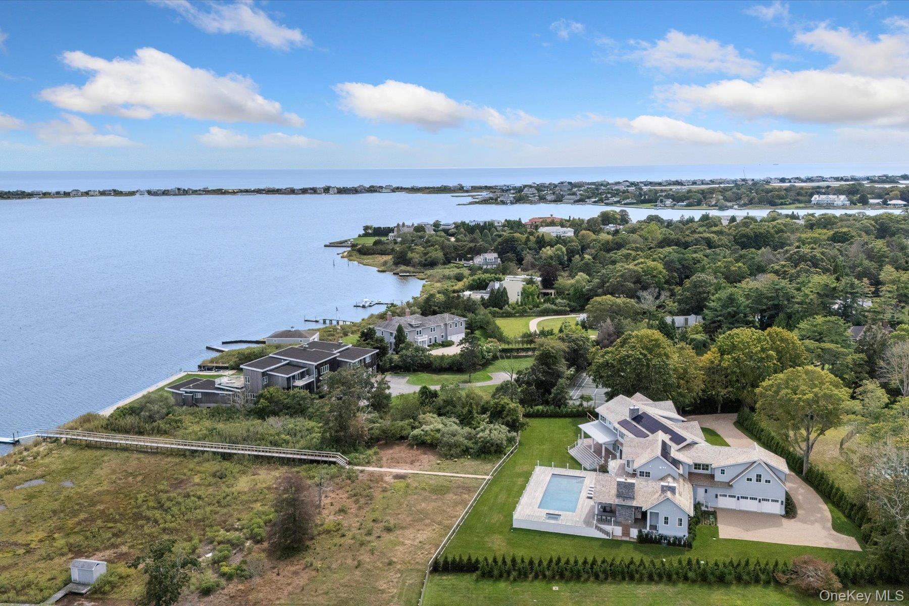 Single Family Main Suffolk County, NY 11978, MLS-886050-43