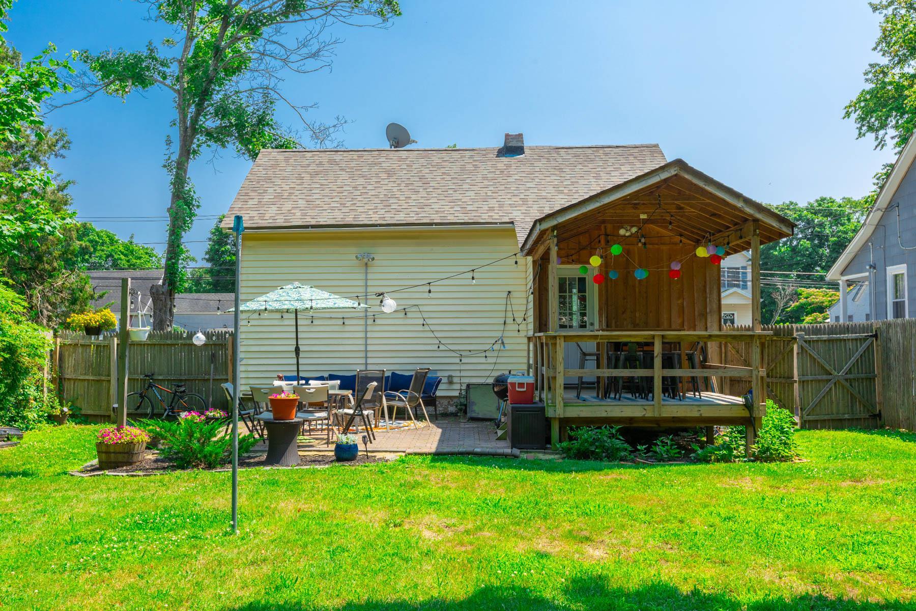 Single Family Andrew  Suffolk County, NY 11752, MLS-886086-26