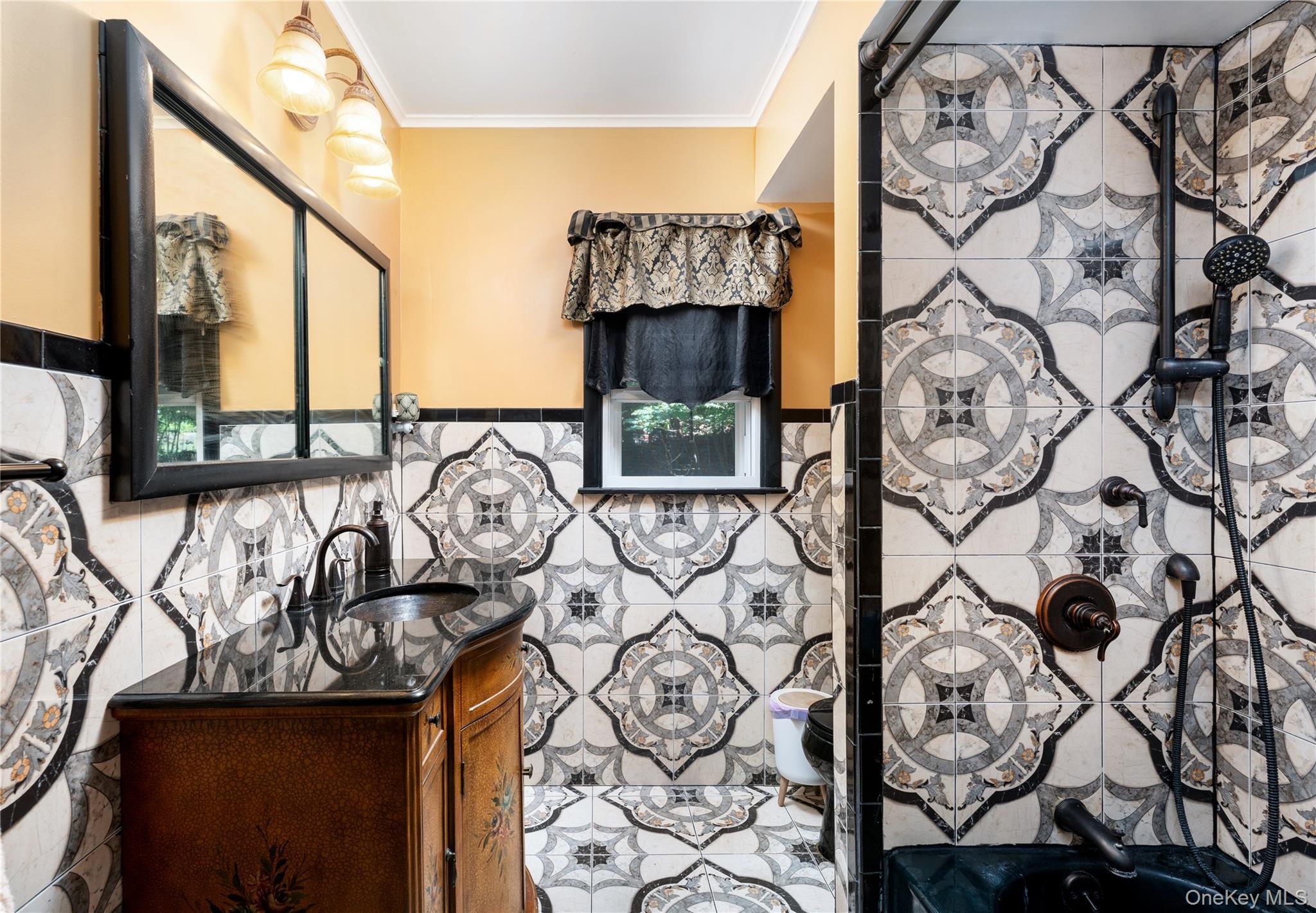 Single Family Quaker  Suffolk County, NY 11790, MLS-886109-18