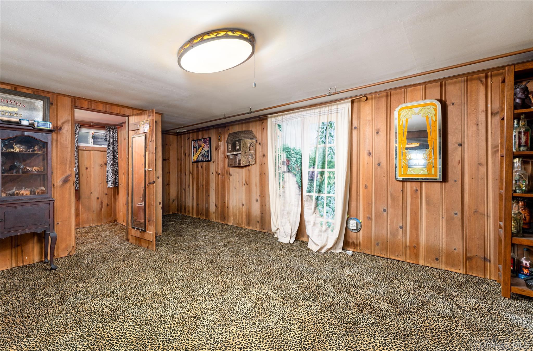 Single Family Quaker  Suffolk County, NY 11790, MLS-886109-20