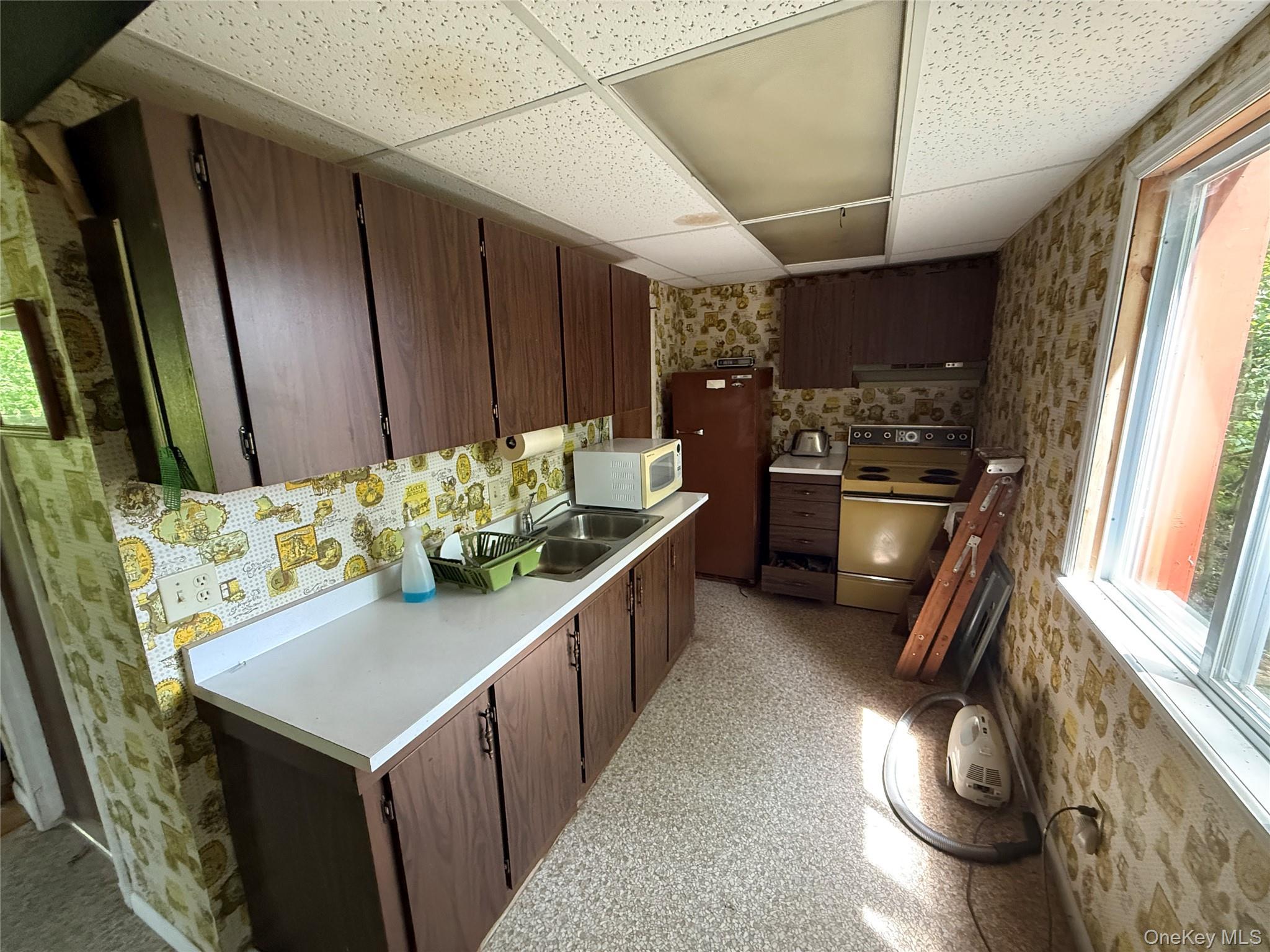 Single Family Lake  Sullivan County, NY 12768, MLS-886112-8