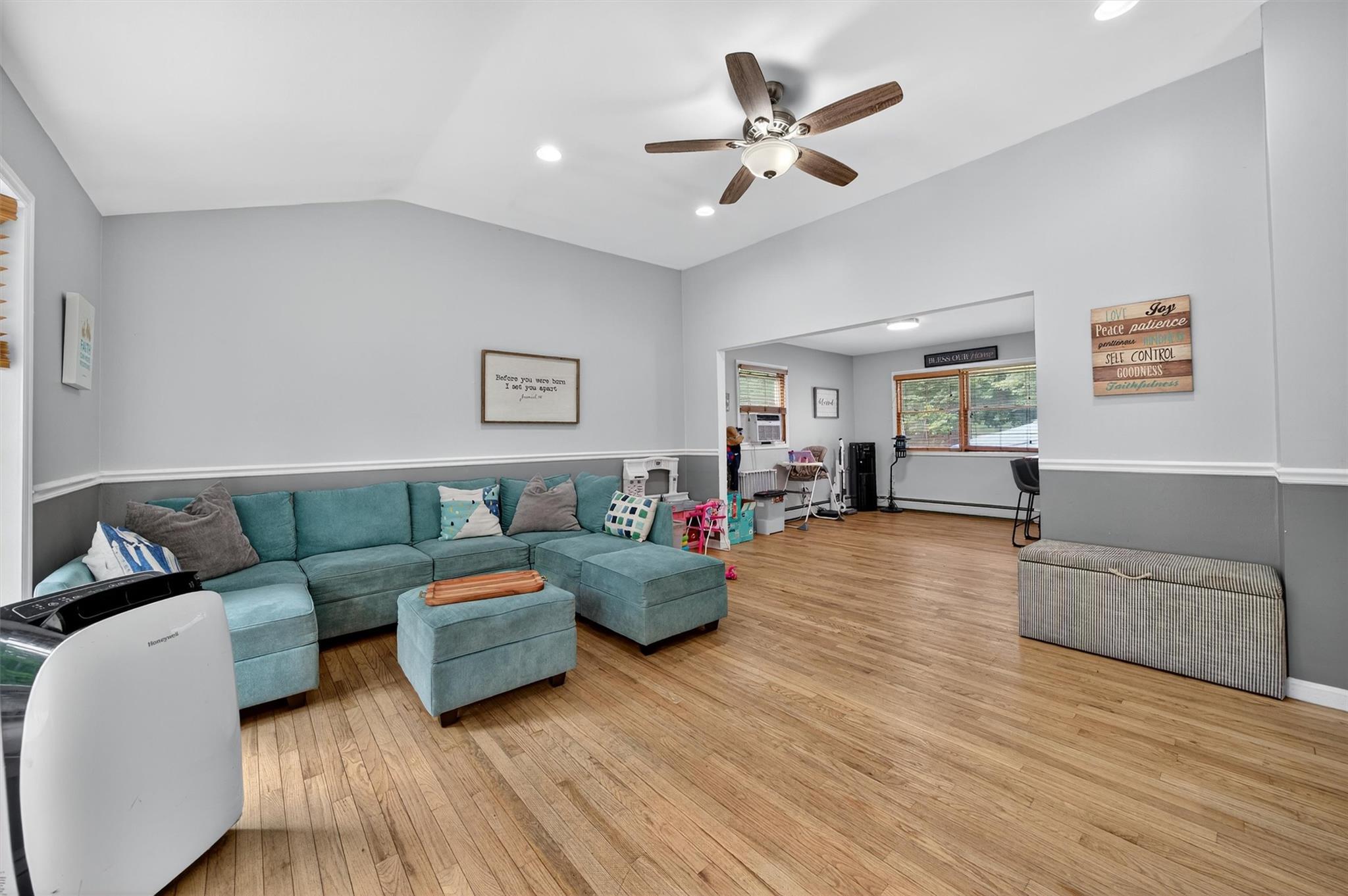 Single Family Fair Oaks  Orange County, NY 10940, MLS-886119-11