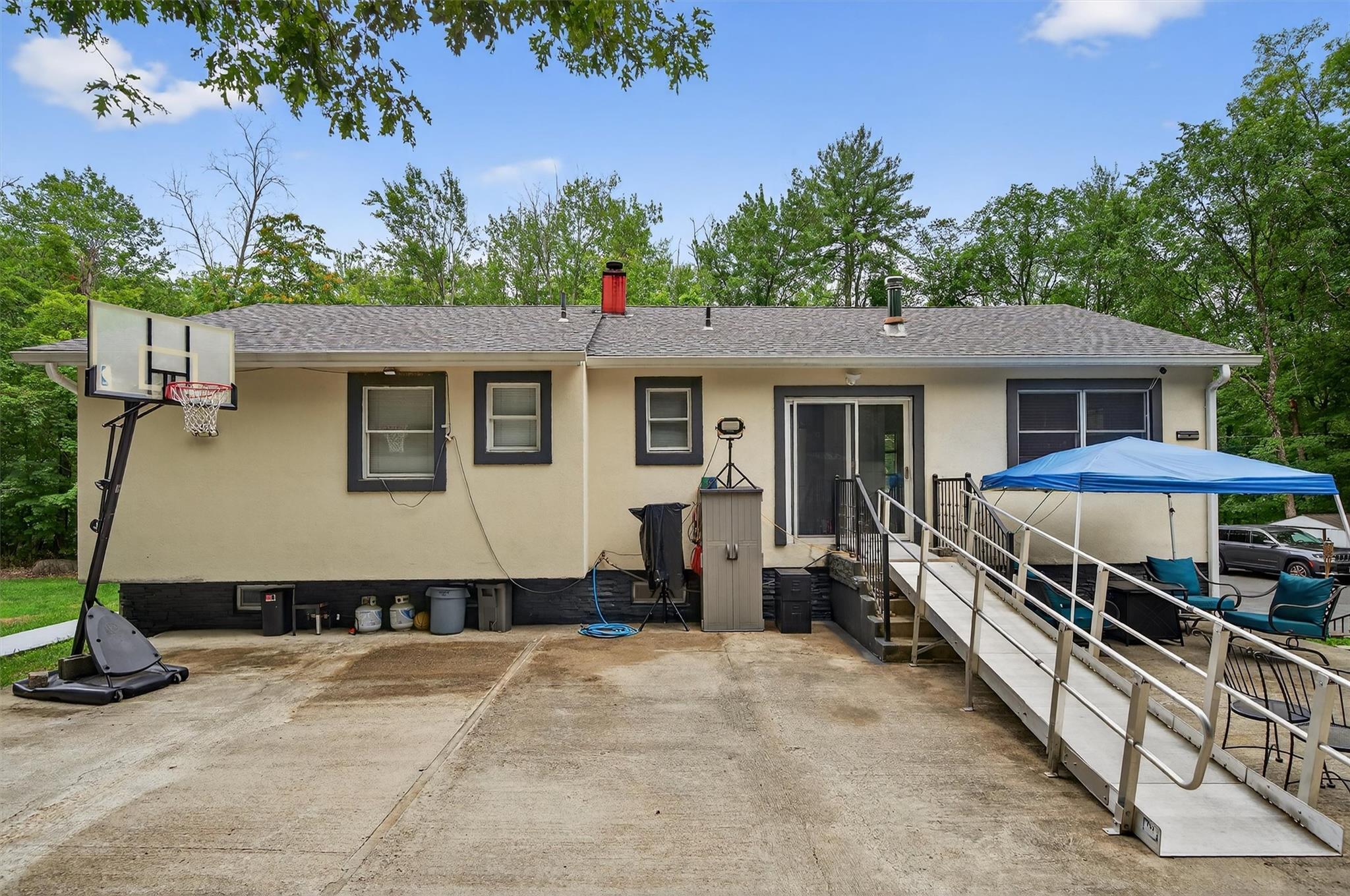 Single Family Fair Oaks  Orange County, NY 10940, MLS-886119-37