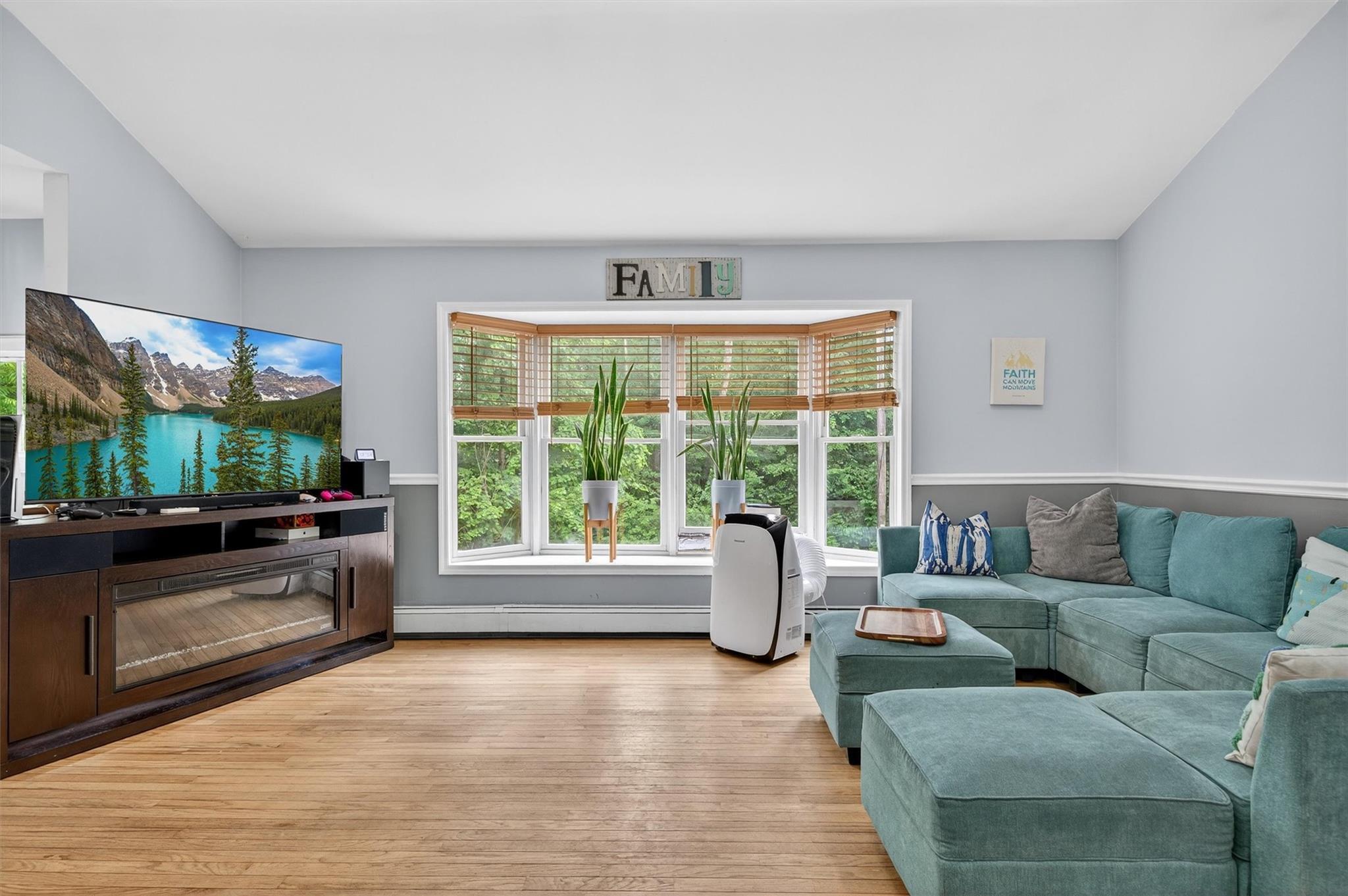 Single Family Fair Oaks  Orange County, NY 10940, MLS-886119-8