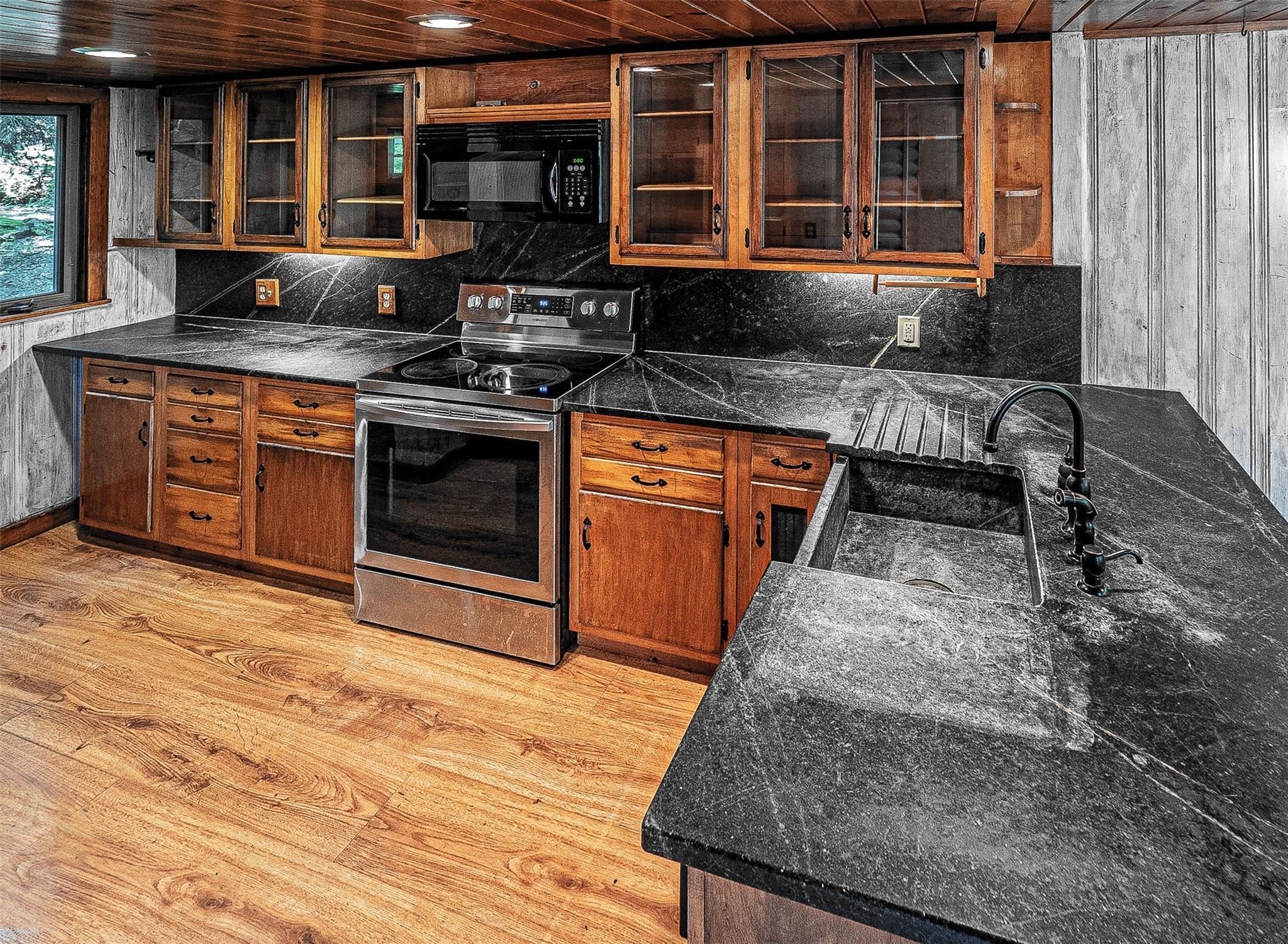 Single Family Buttermilk Falls  Orange County, NY 10990, MLS-886142-11