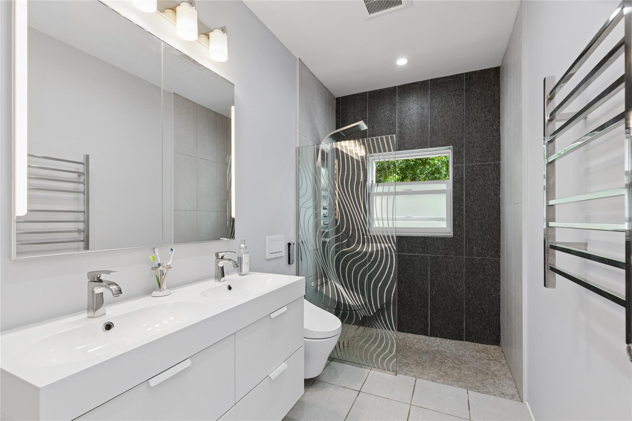 Single Family Penelope Queens, NY 11379, MLS-886151-7