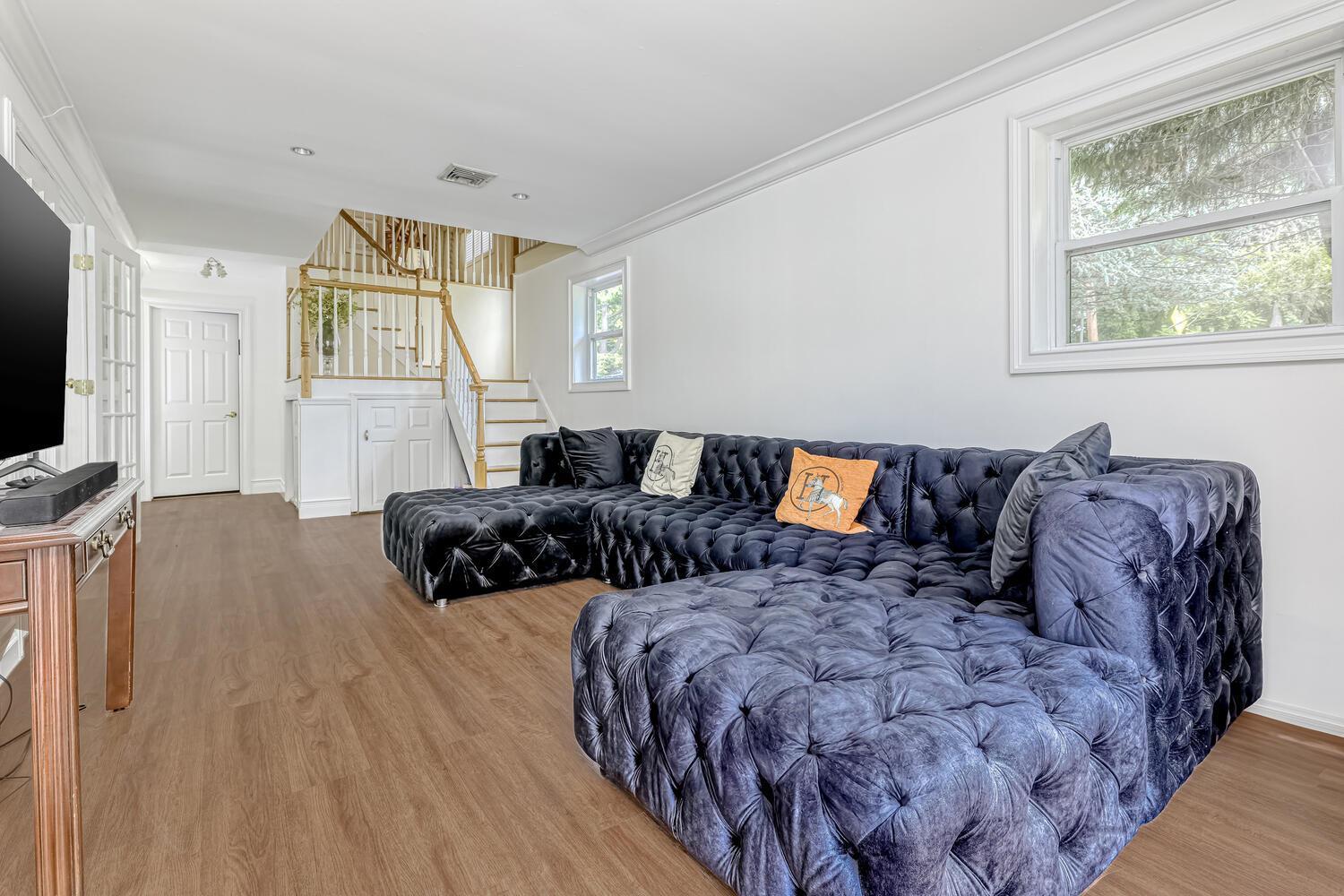 Single Family Lime Kiln Rockland County, NY 10901, MLS-886171-31