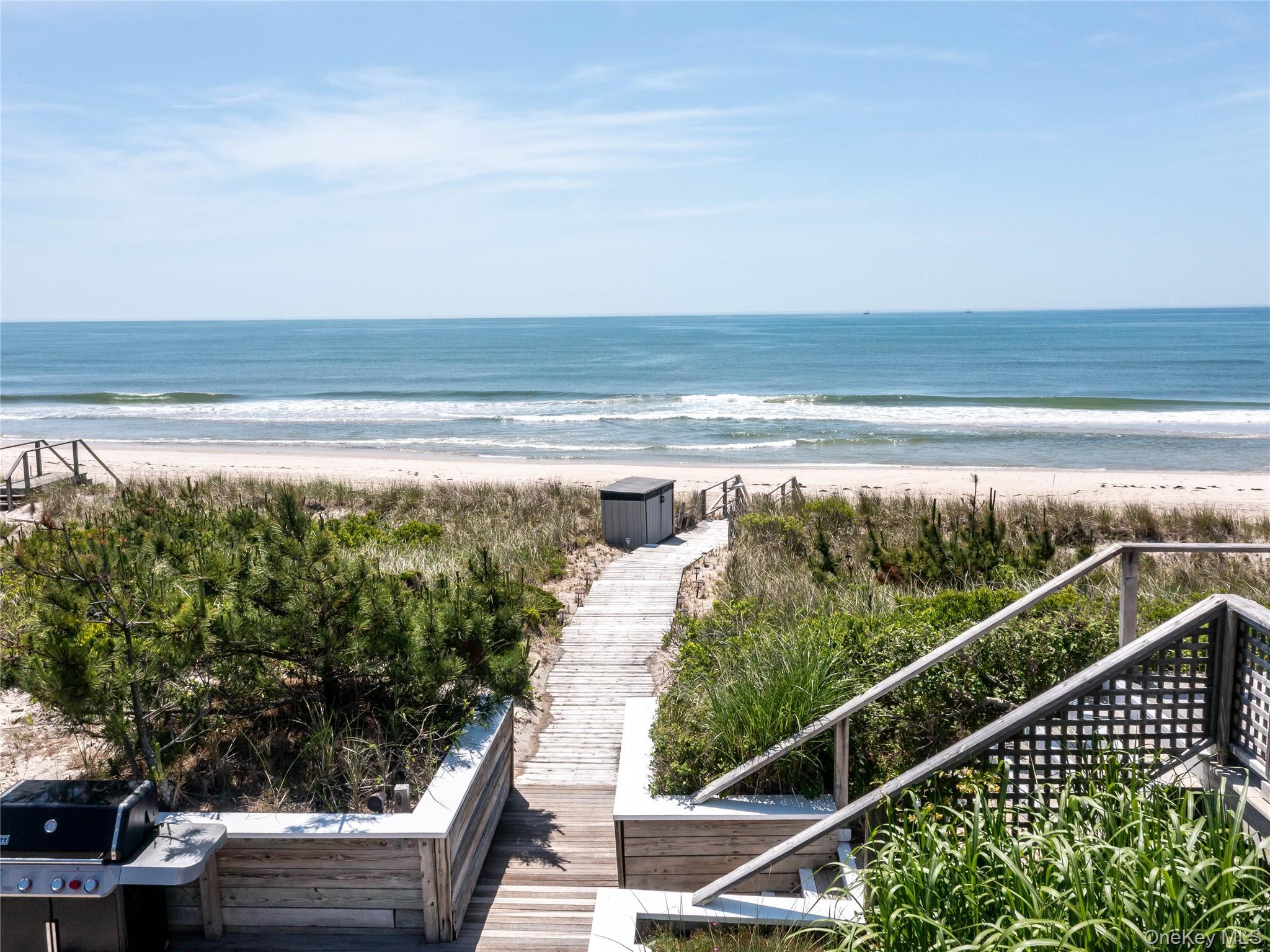 Single Family Dune Road  Suffolk County, NY 11959, MLS-886217-31