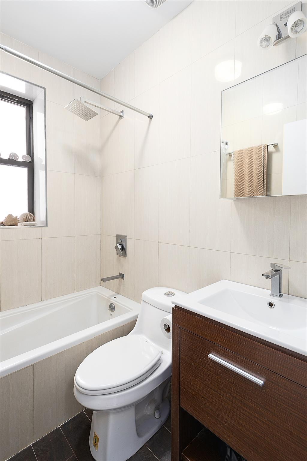 Apartment Clarkson  Brooklyn, NY 11226, MLS-886235-6